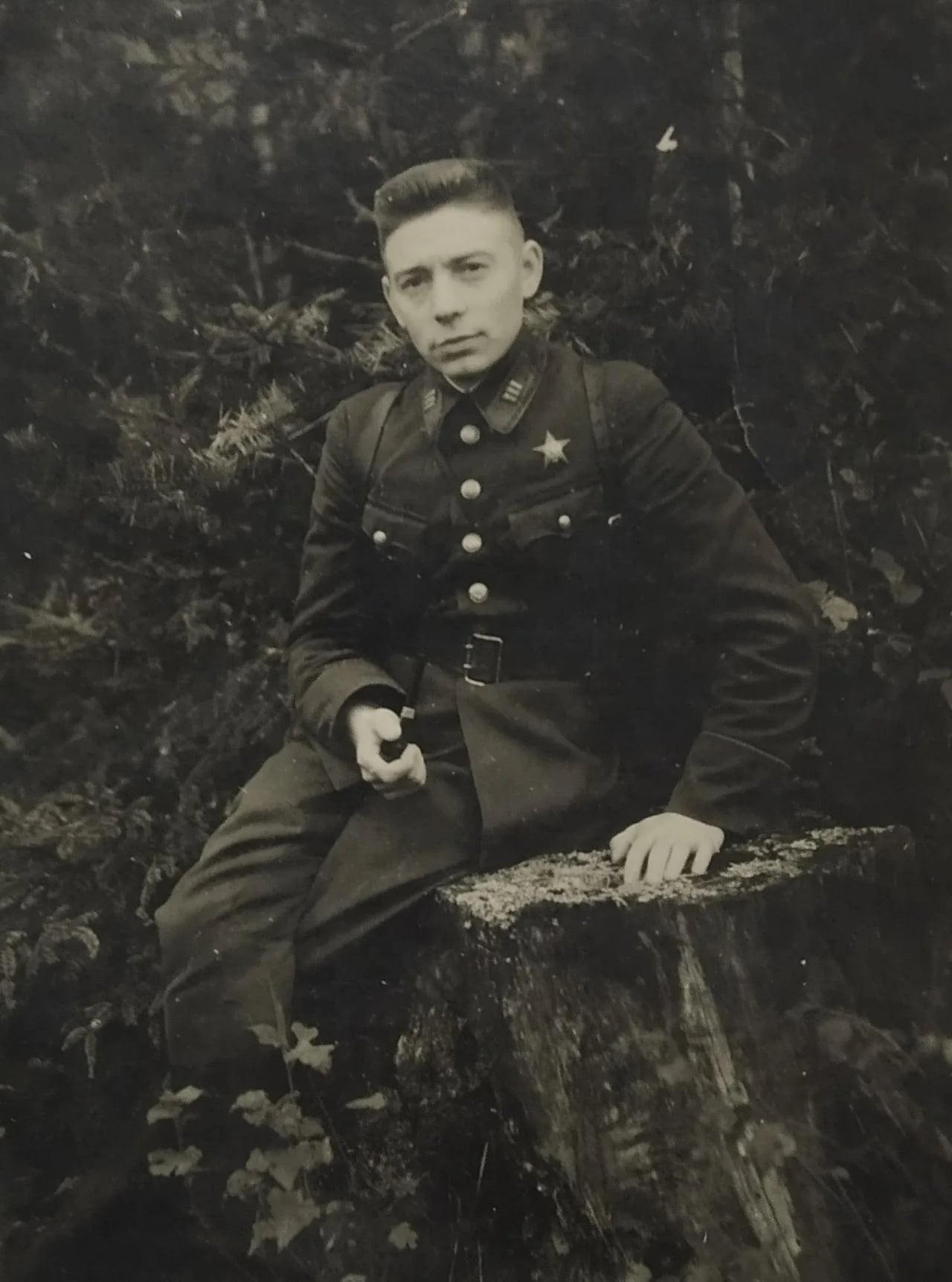 Porträt von Mikhail Puteiko (1913–1945) – Gedenkseite