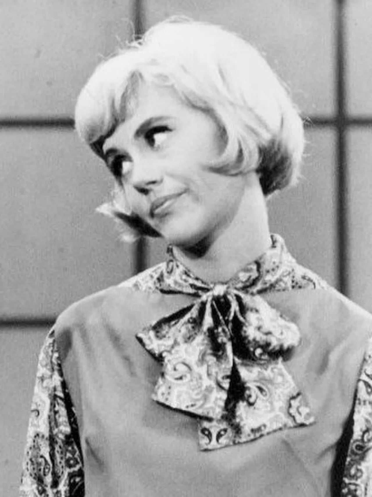 Portrait of Maggie Peterson (1941–2022) – memorial page