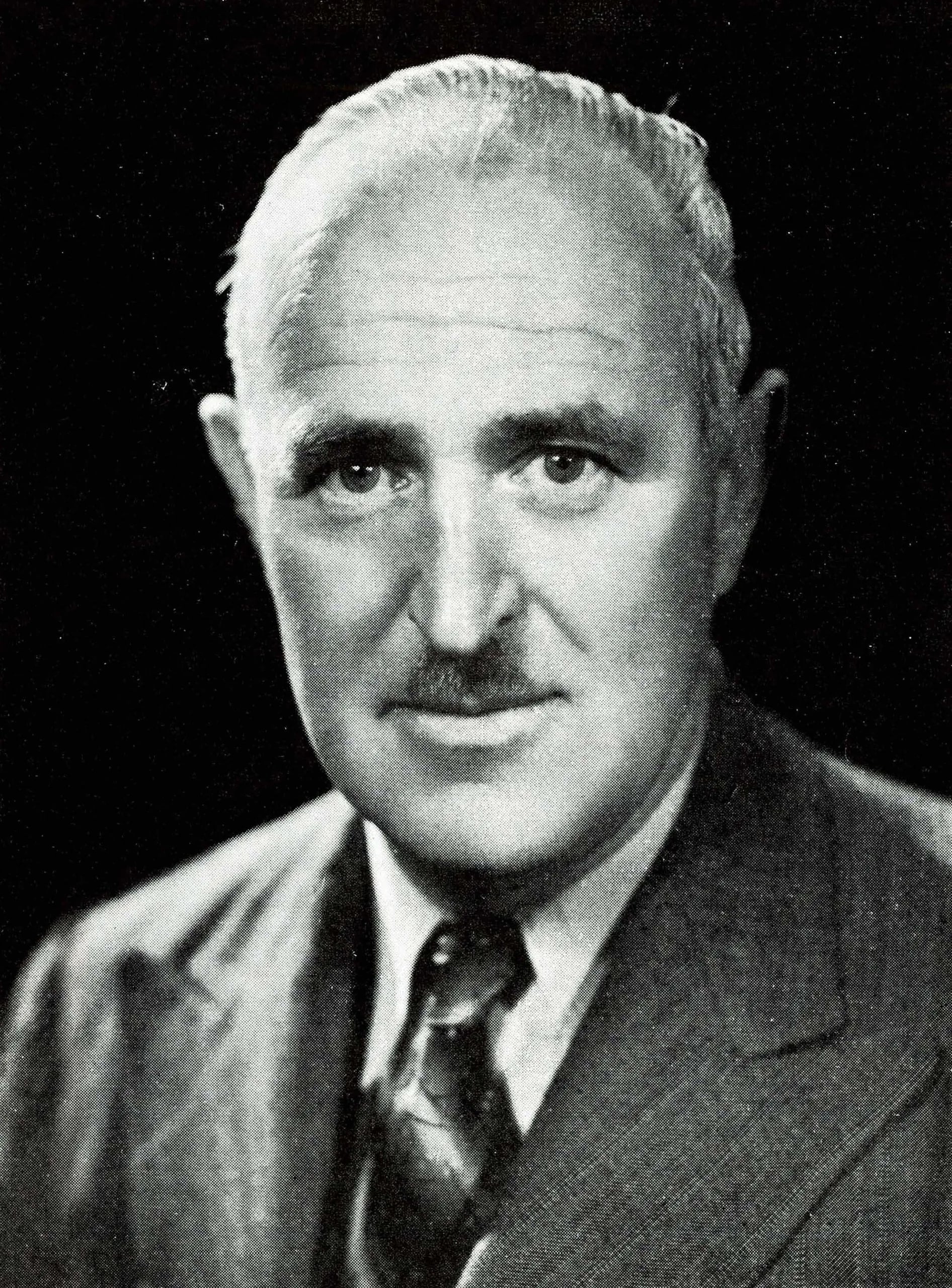 Portrait of Malcolm Burns (1910–1986) – memorial page