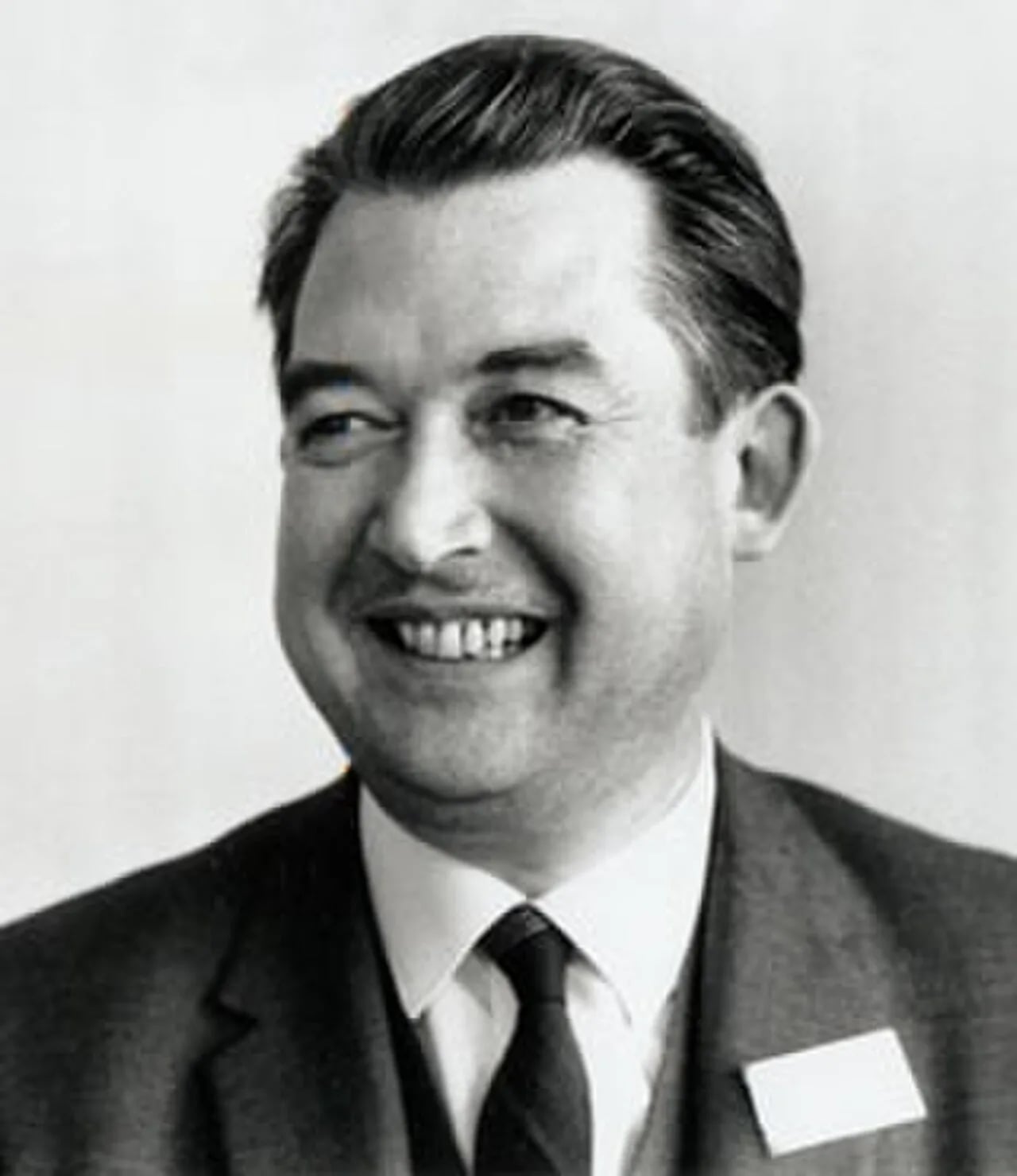 Porträt von André Chandernagor (1921–2025) – Gedenkseite