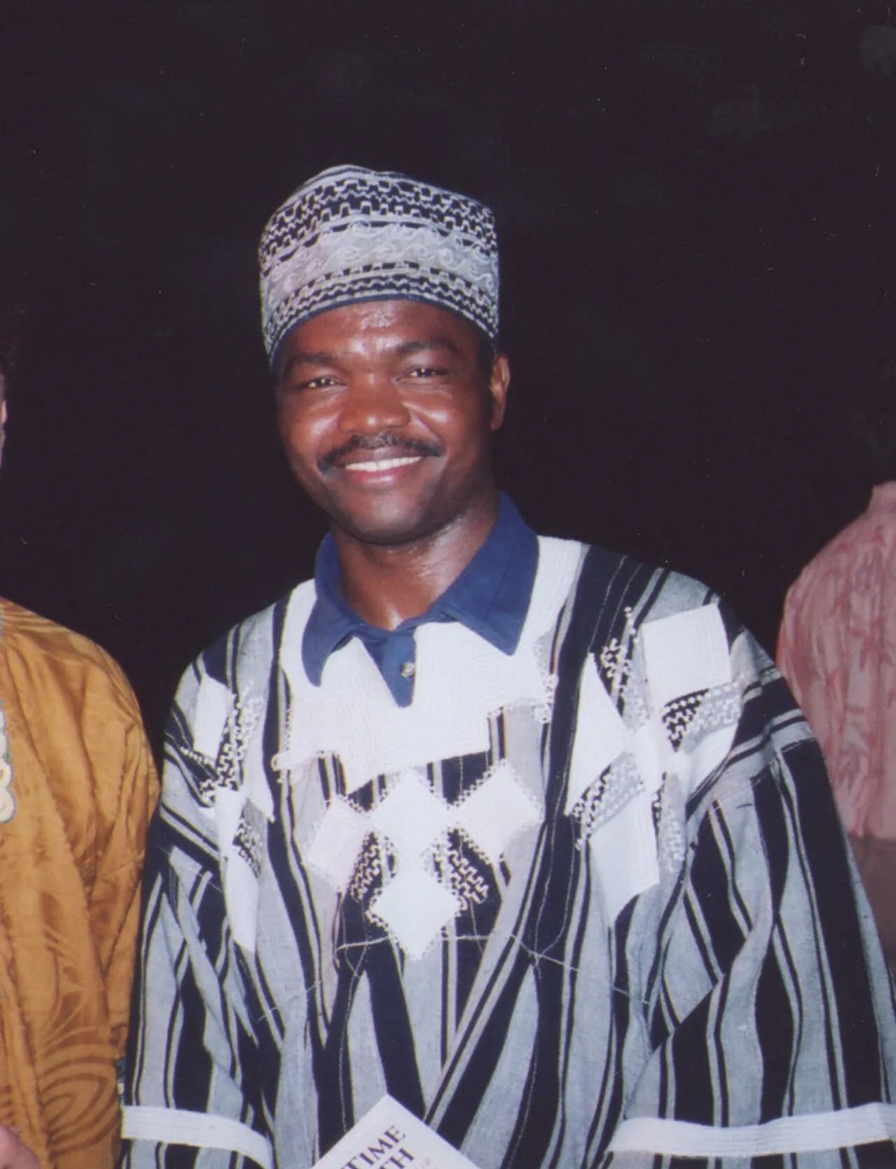 Porträt von Malidoma Patrice Somé (1956–2021) – Gedenkseite