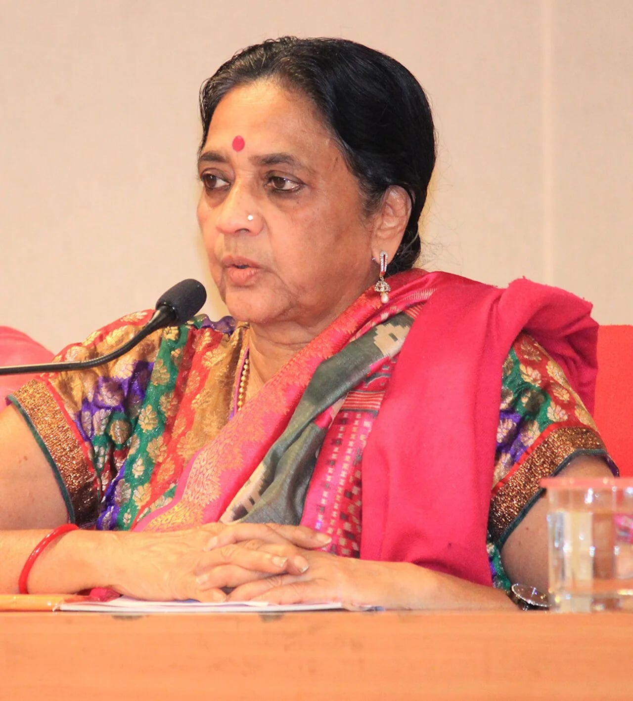 Portrait of Manju Mehta (1945–2024) – memorial page
