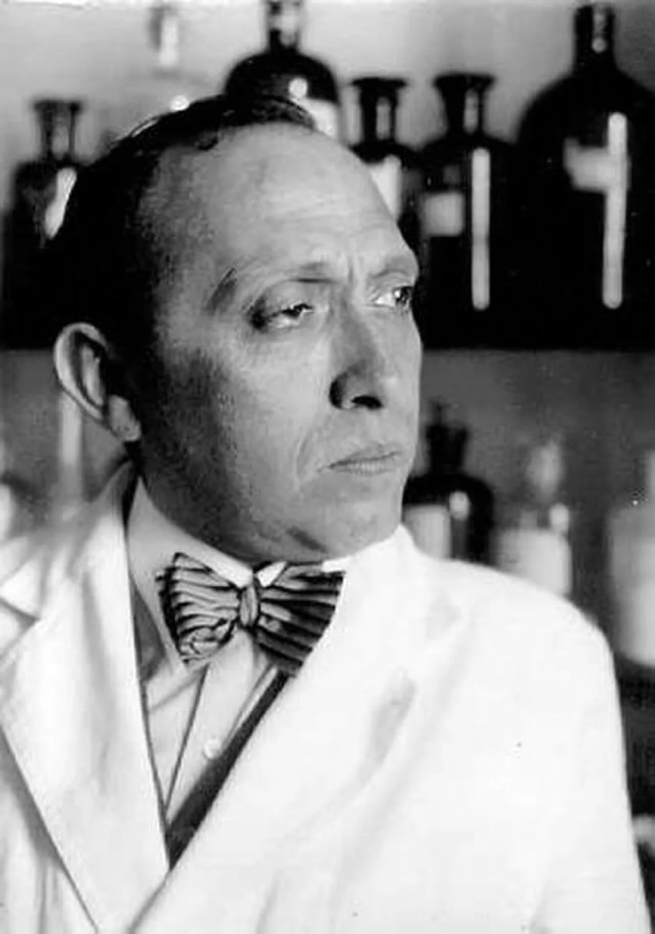 Portrait of Bernhard Zondek (1891–1966) – memorial page