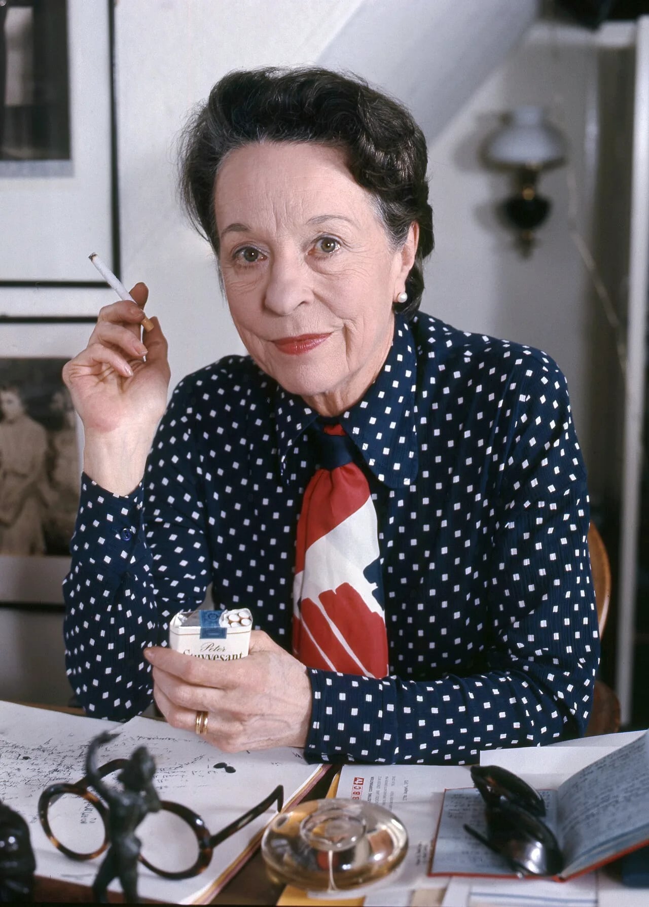 Portrait of Margaret Rawlings (1906–1996) – memorial page