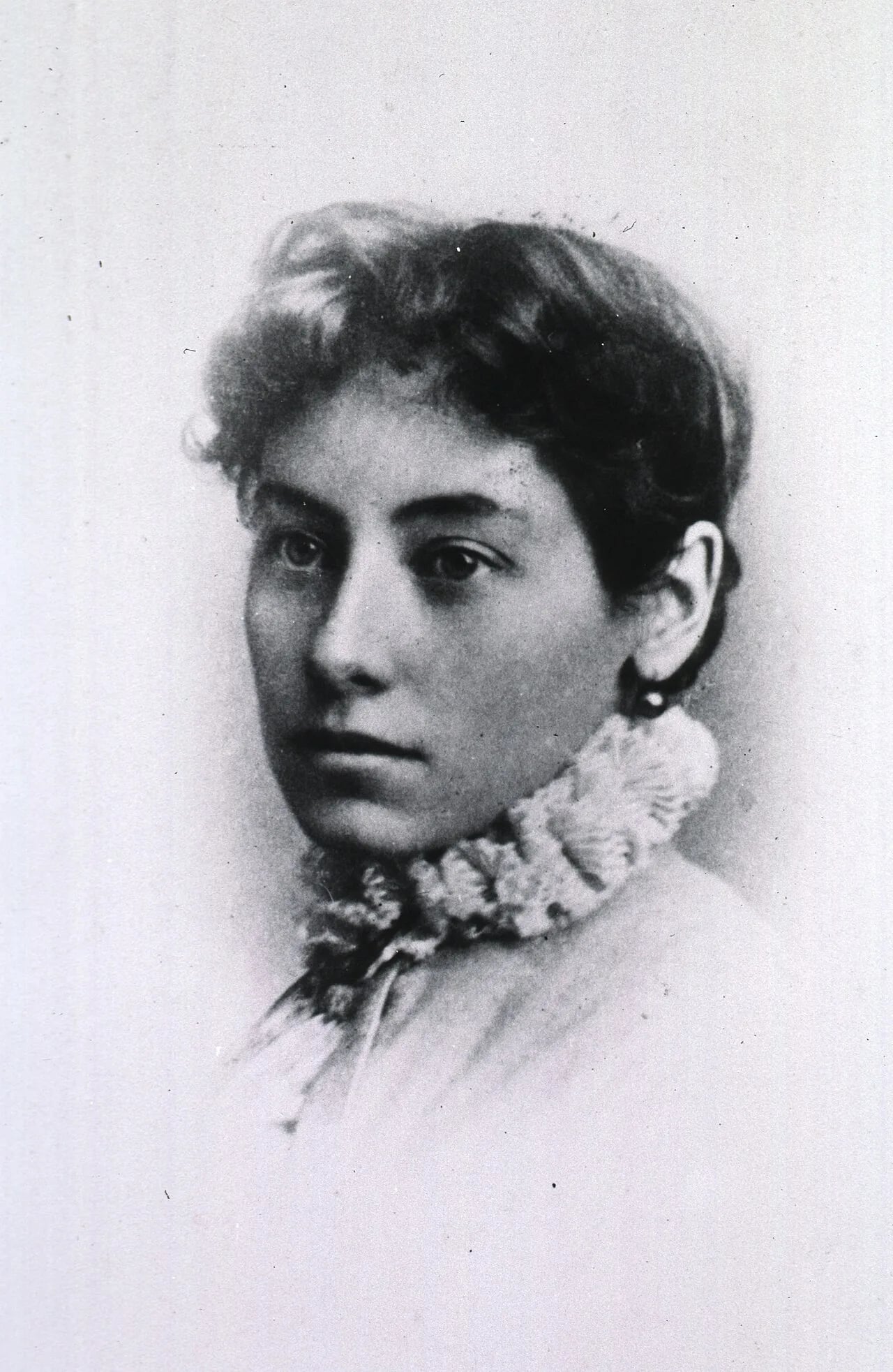 Portrait of Margaret Ridley Charlton (1858–1931) – memorial page