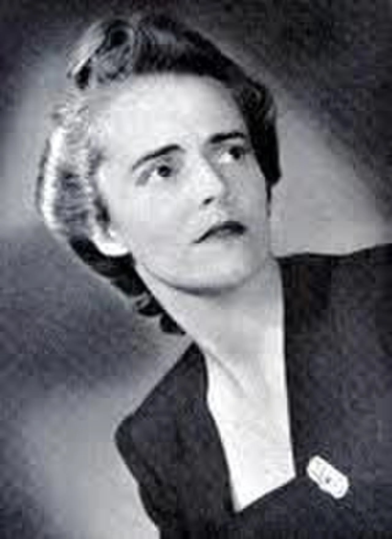 Portrait of Margarida de Abreu (1915–2006) – memorial page