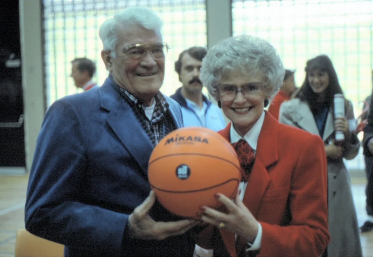 Porträt von Marian Bergeson (1925–2016) – Gedenkseite