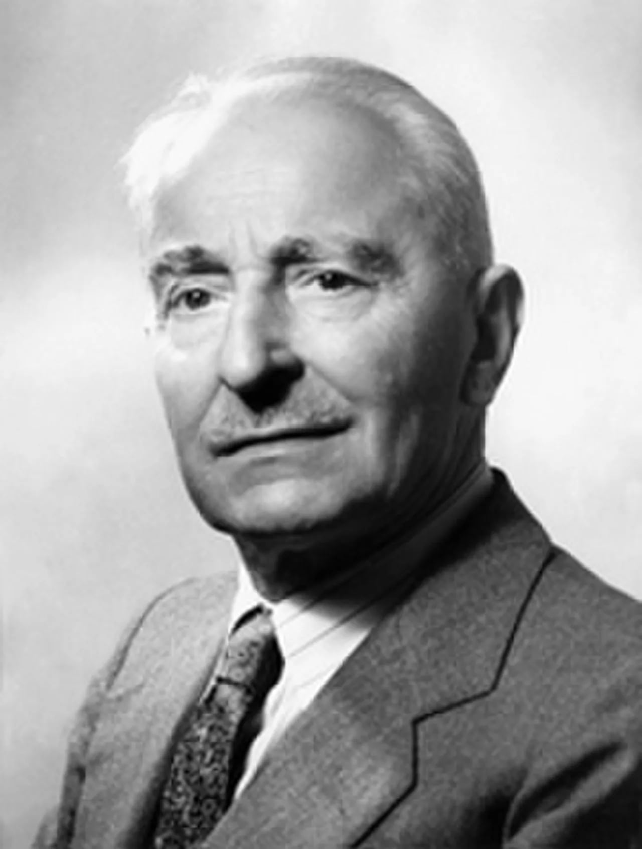Portrait of Mariano Rosati (1879–1967) – memorial page
