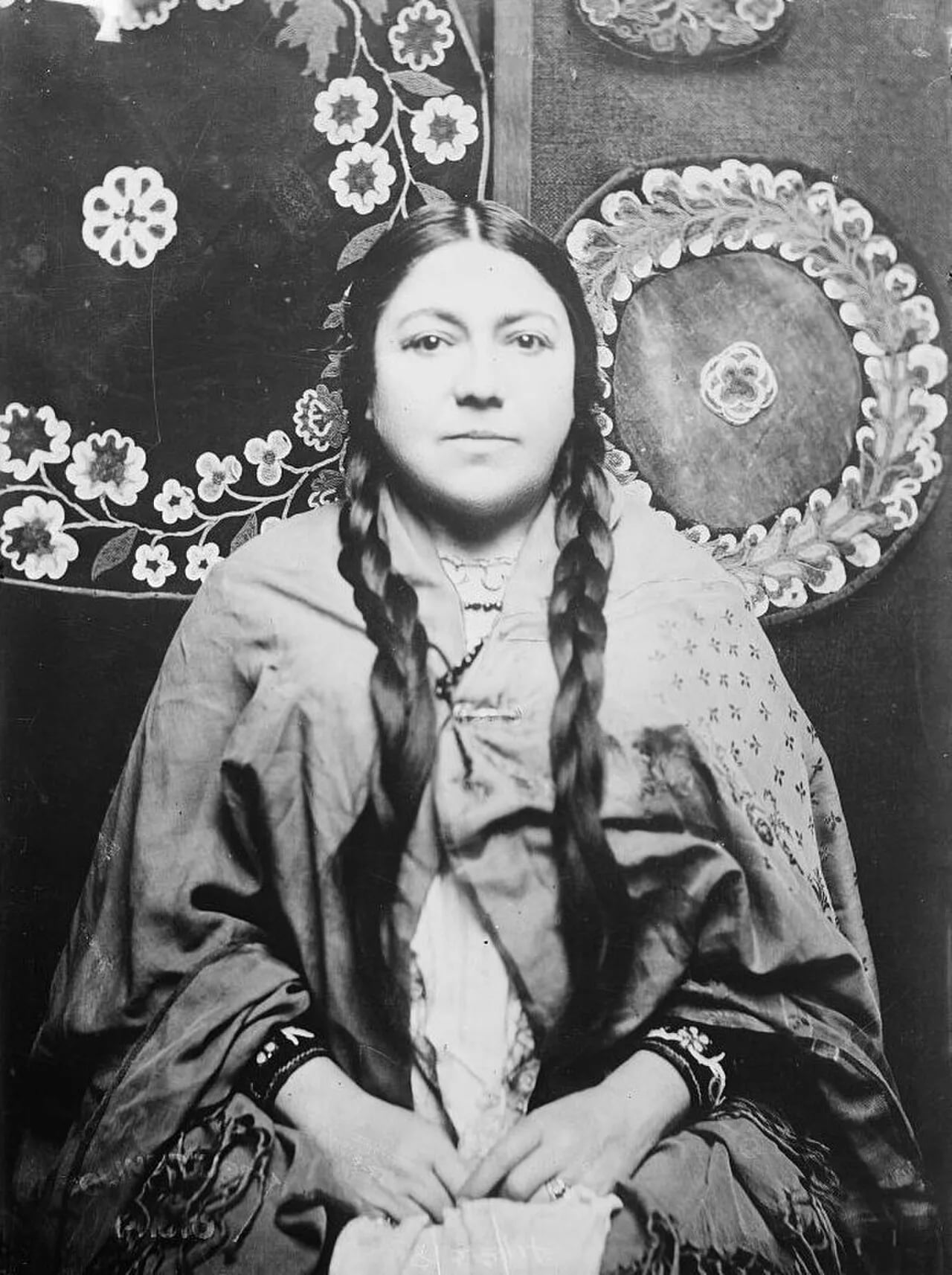 Portrait of Marie Louise Bottineau Baldwin (1863–1952) – memorial page