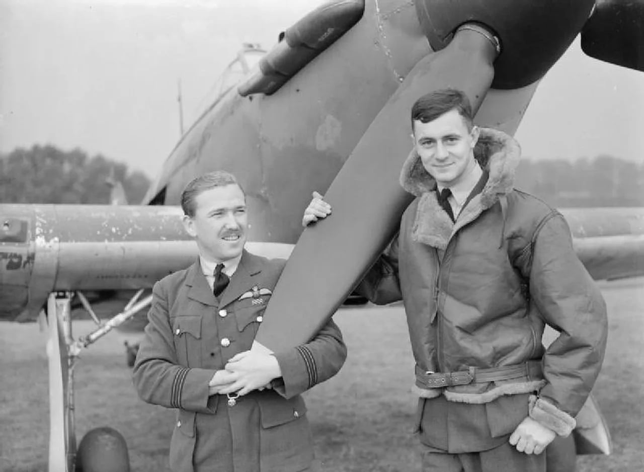 Portrait of Mark Henry Brown (1911–1941) – memorial page
