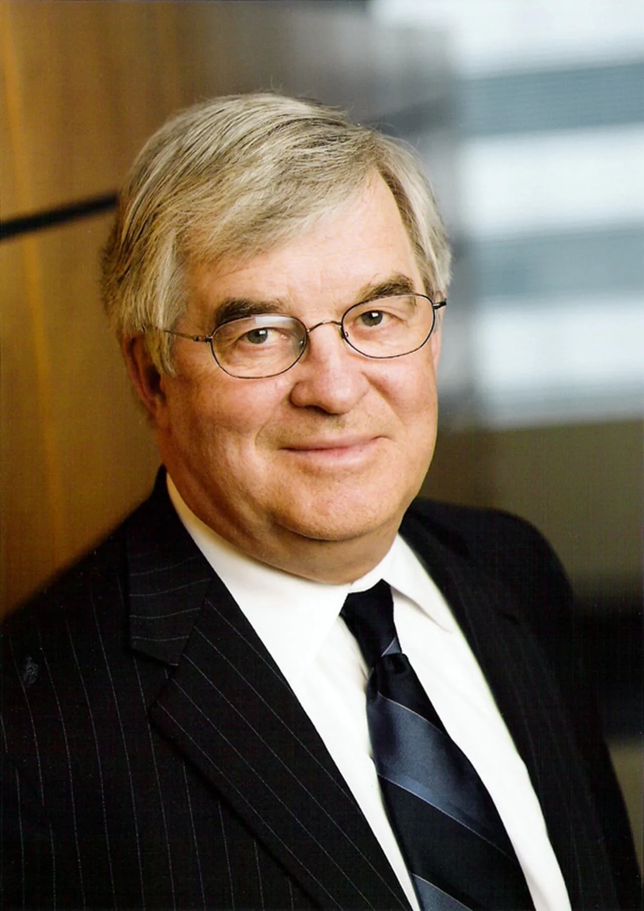 Porträt von Mark W. Olson (1943–2018) – Gedenkseite