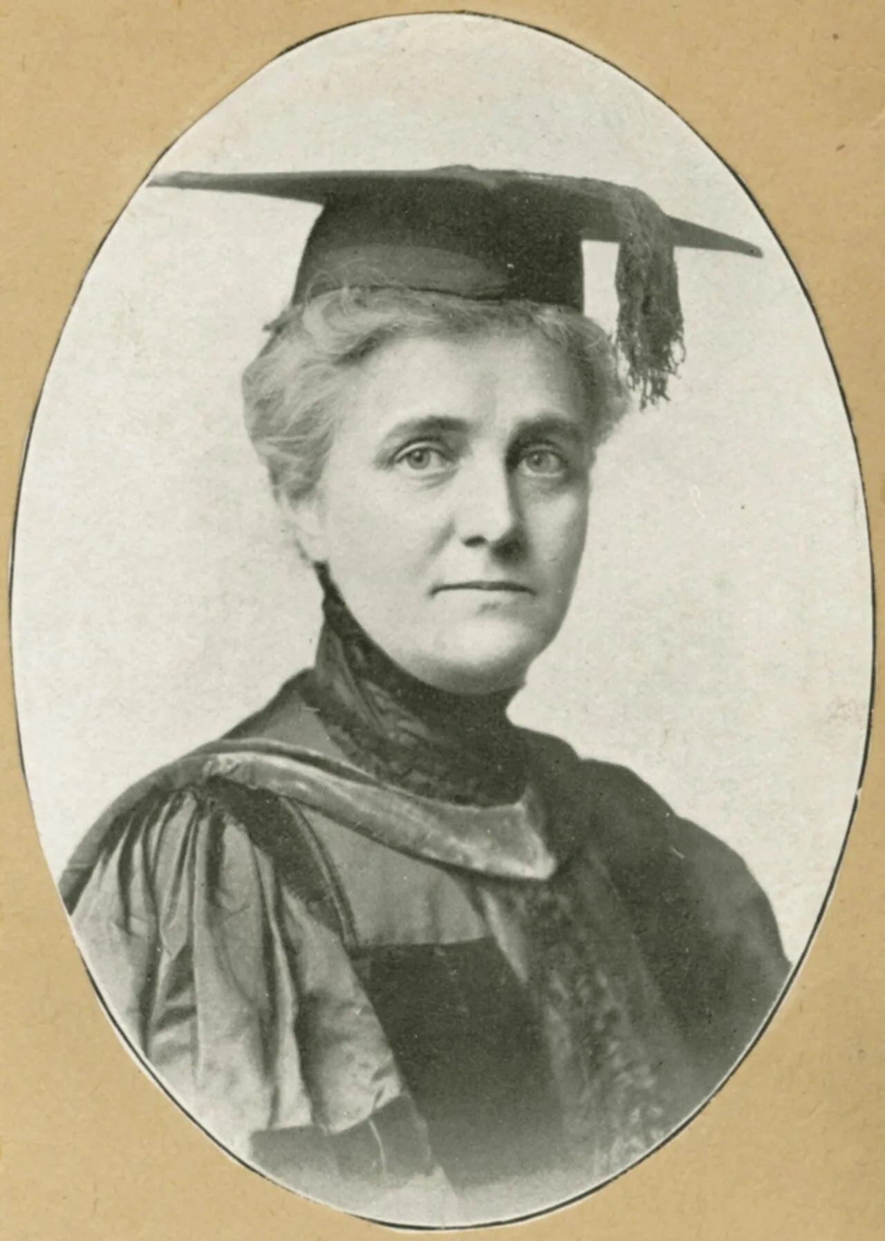 Portrait of Martha Foote Crow (1854–1924) – memorial page