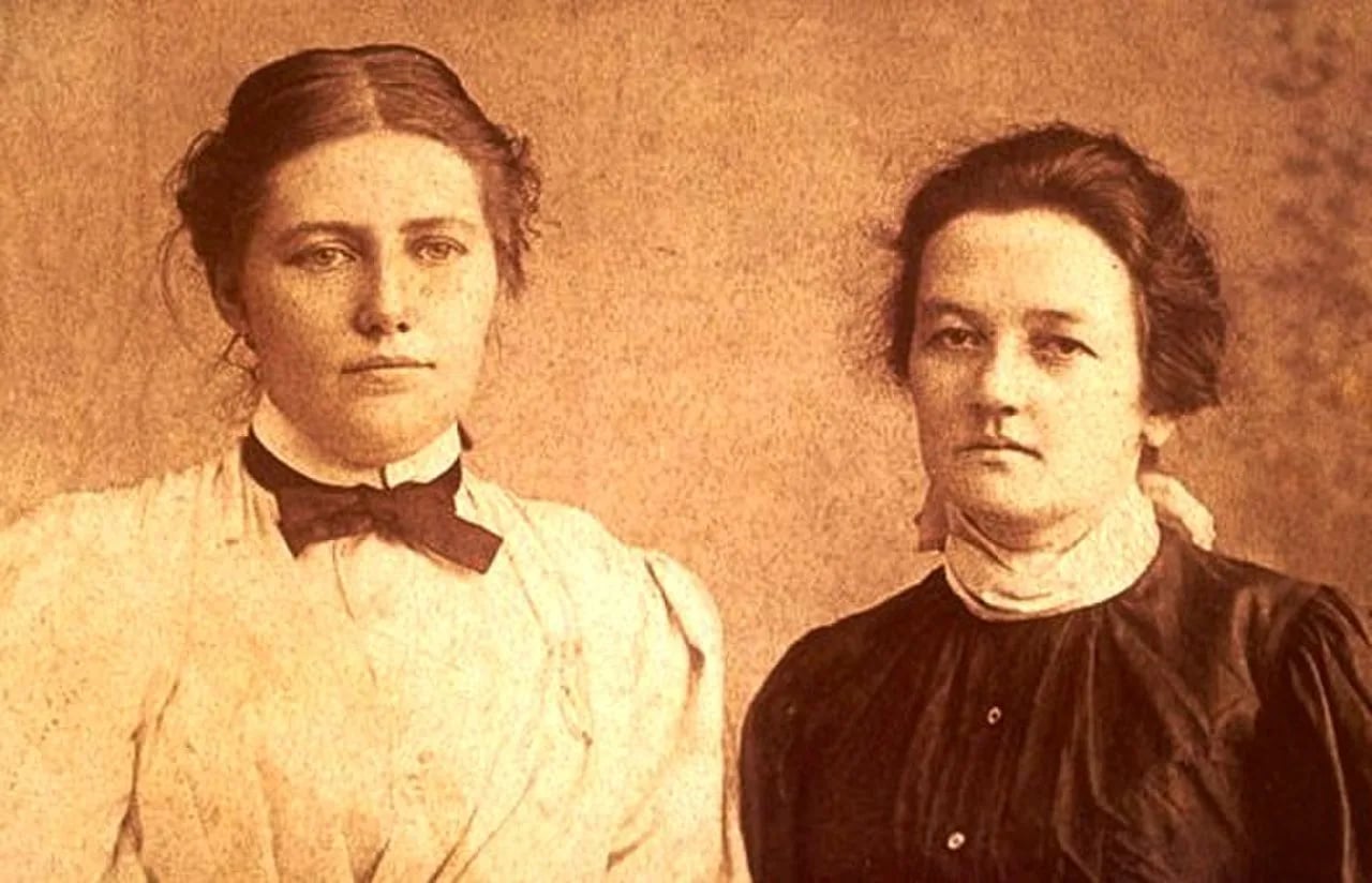 Portrait of Mary Kingsbury Simkhovitch (1867–1951) – memorial page