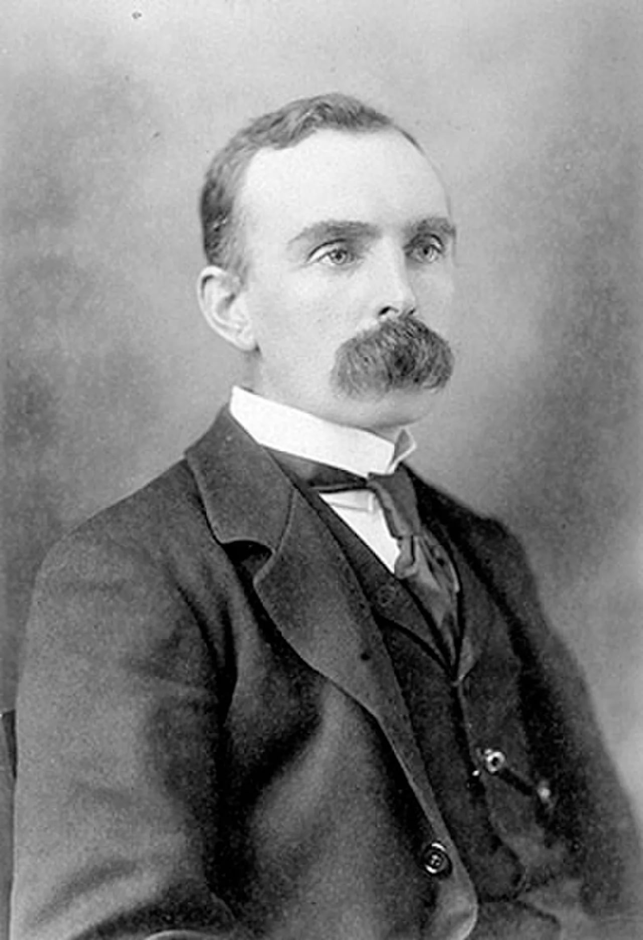 Portrait of John Walter Gregory (1864–1932) – memorial page