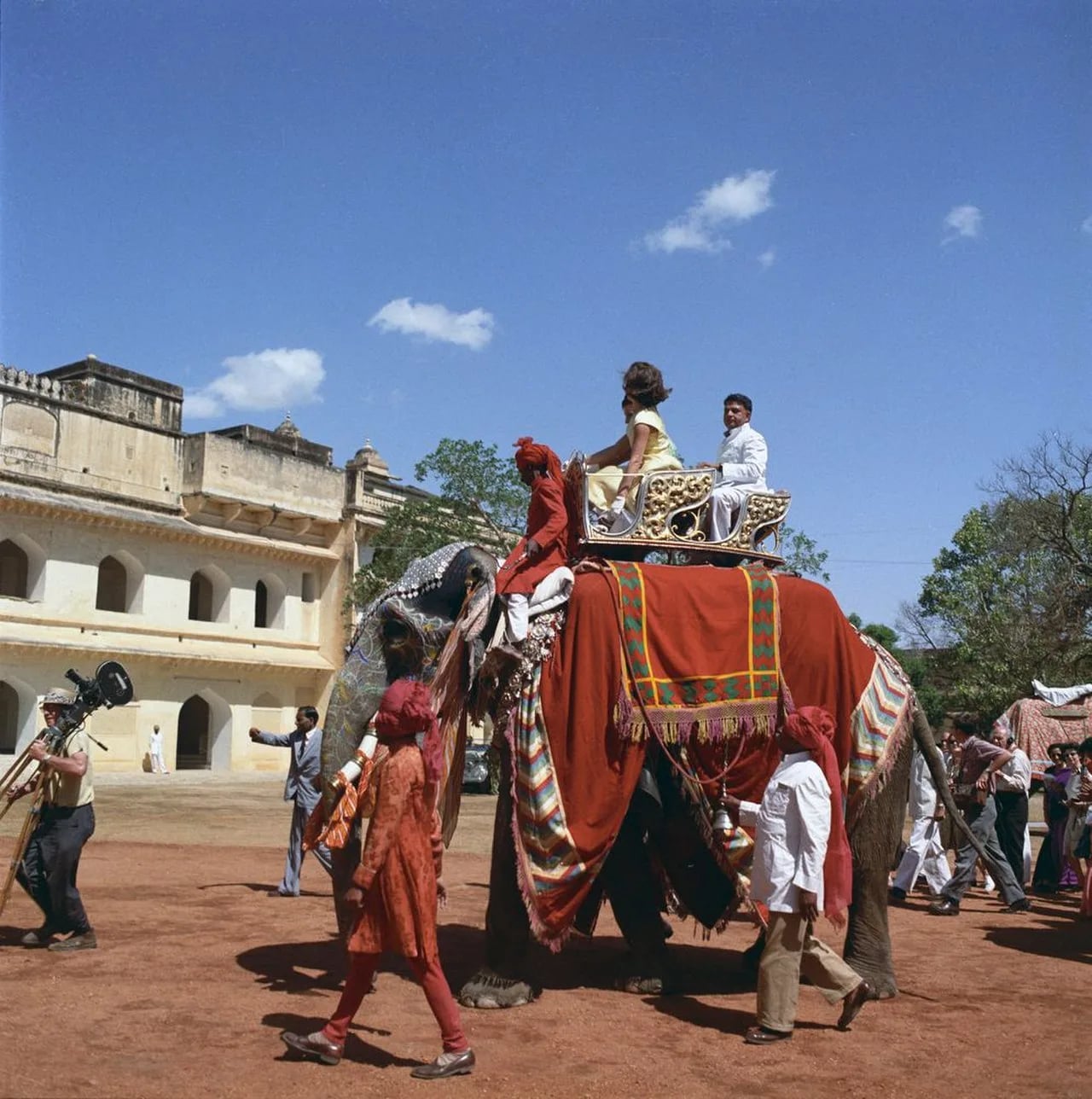 Porträt von Mathuradas Mathur (1918–1993) – Gedenkseite