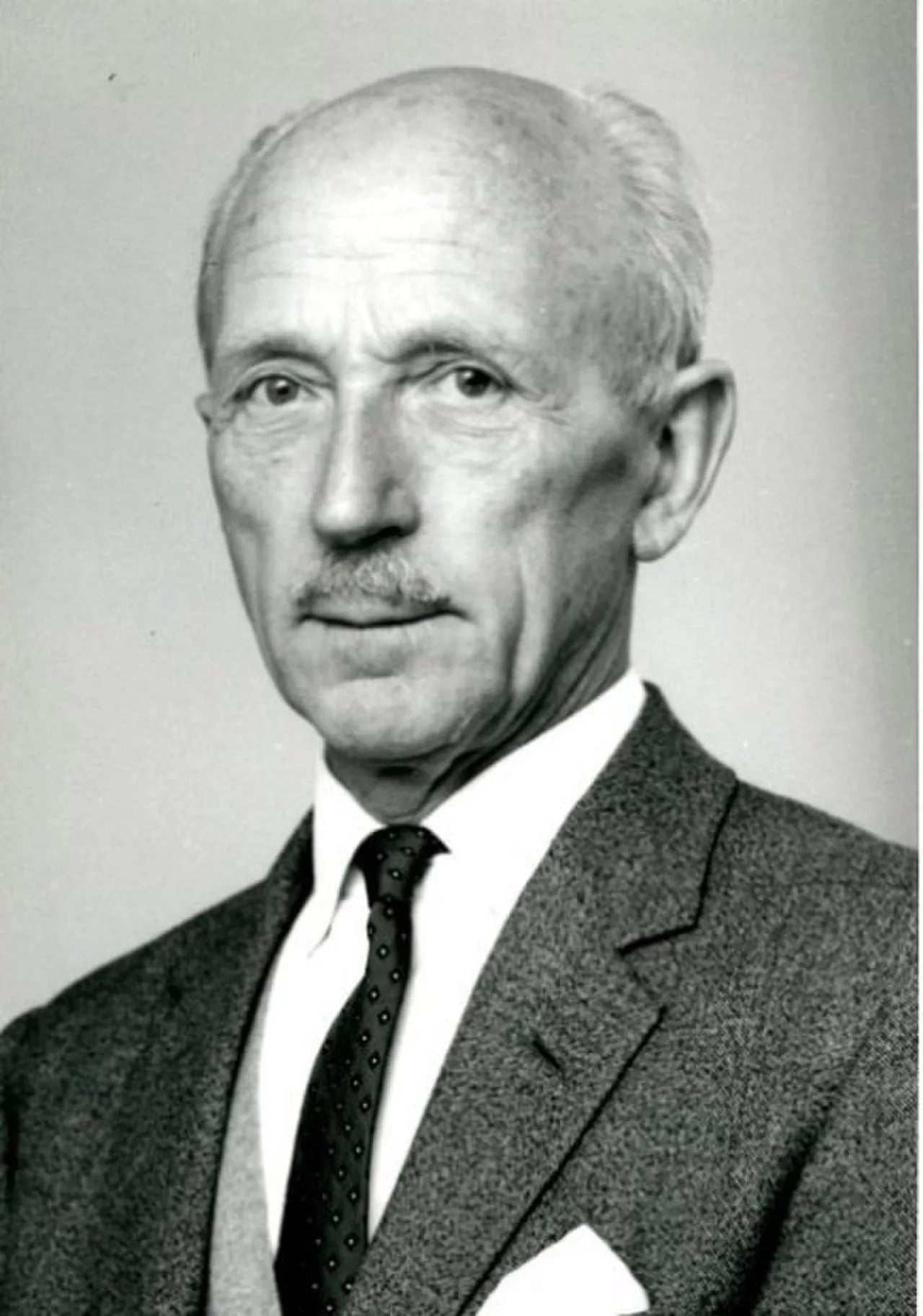 Porträt von Heije Schaper (1906–1996) – Gedenkseite