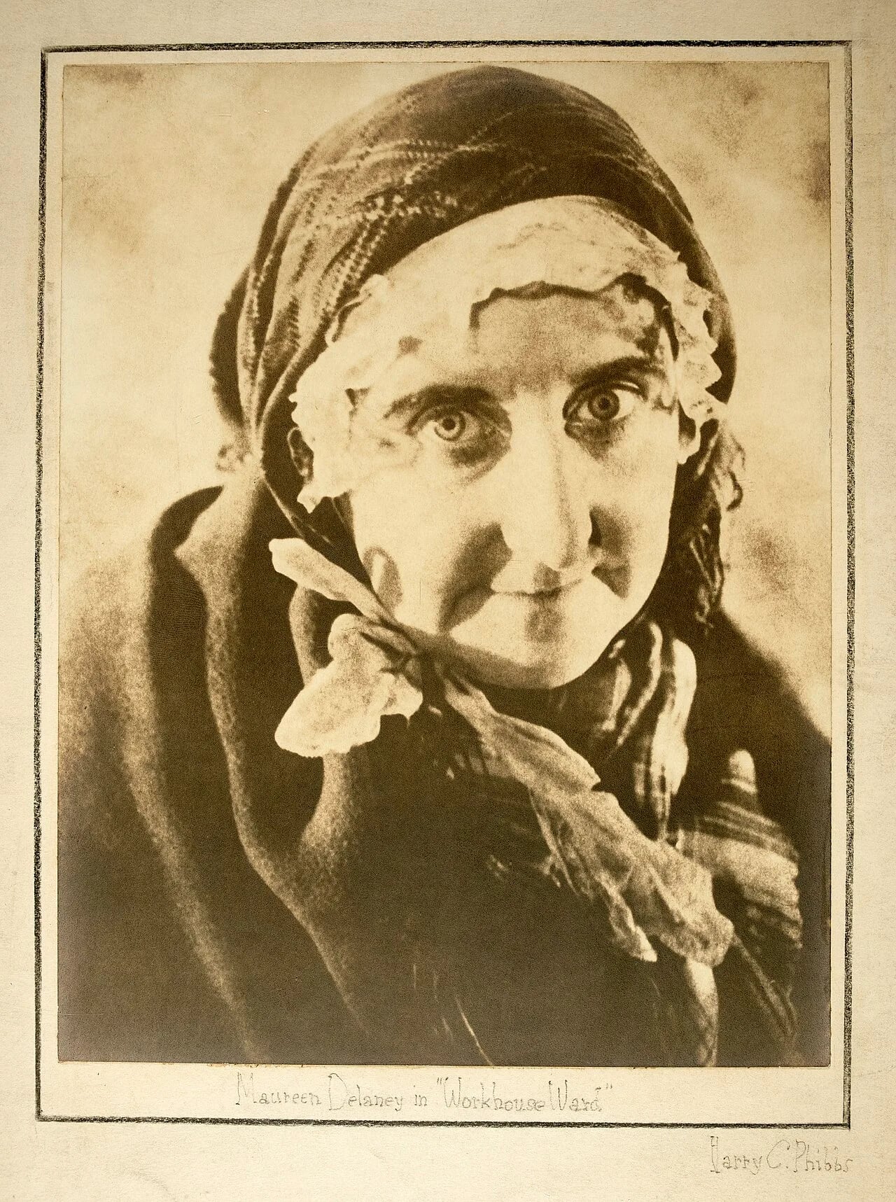 Portrait of Maureen Delany (1888–1961) – memorial page