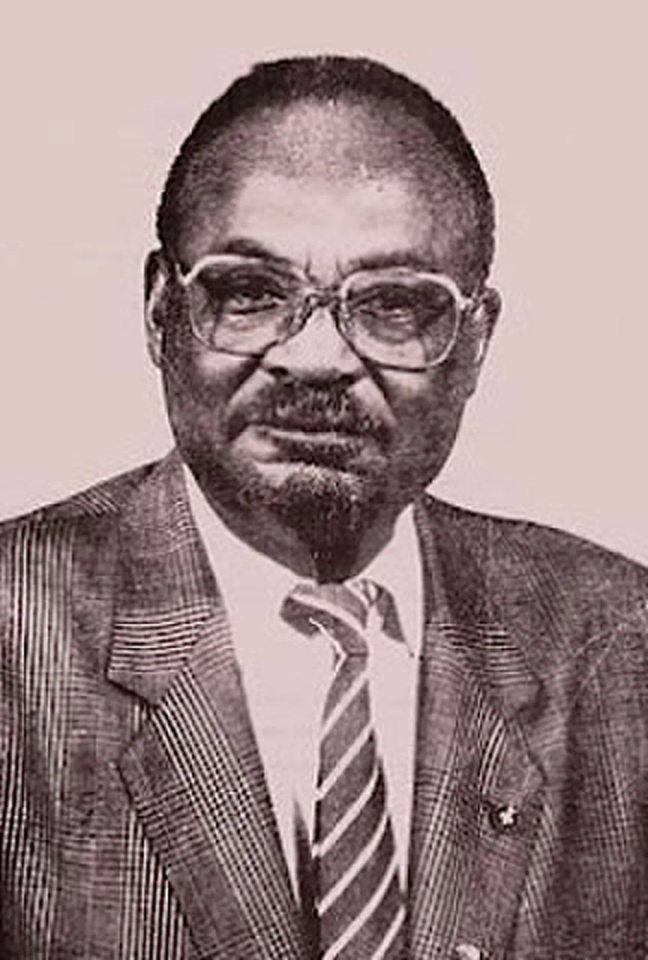 Porträt von Mawupé Valentin Vovor (1923–1992) – Gedenkseite