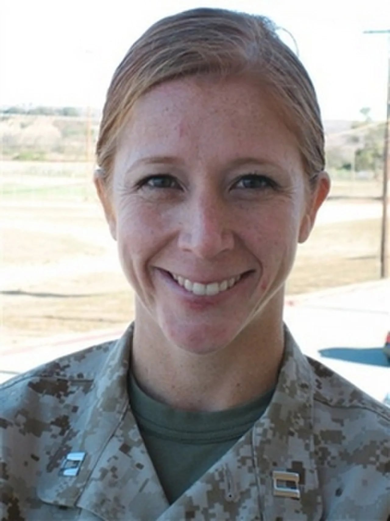 Portrait of Megan McClung (1972–2006) – memorial page