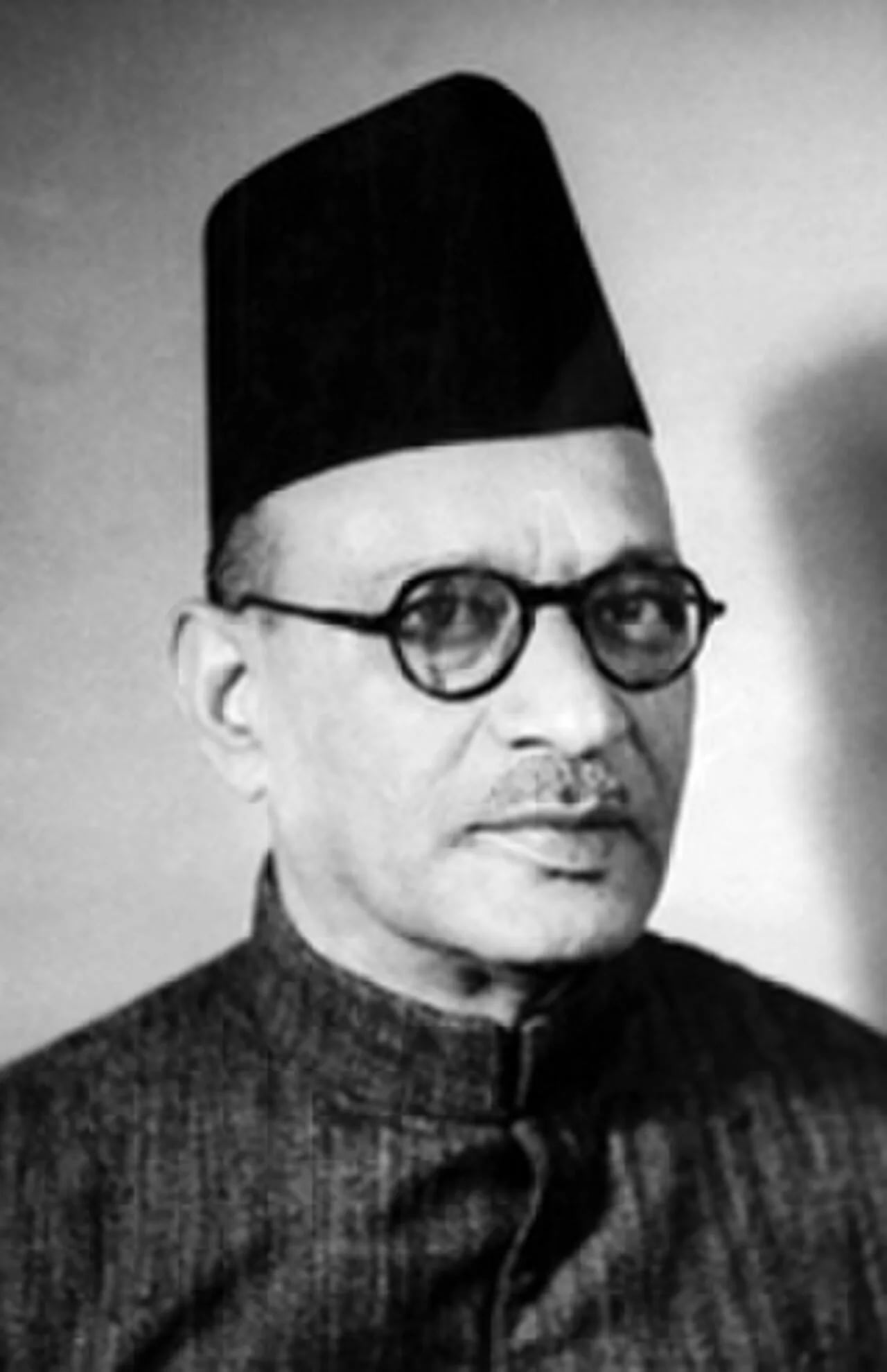 Porträt von Mehdi Nawaz Jung (1894–1967) – Gedenkseite