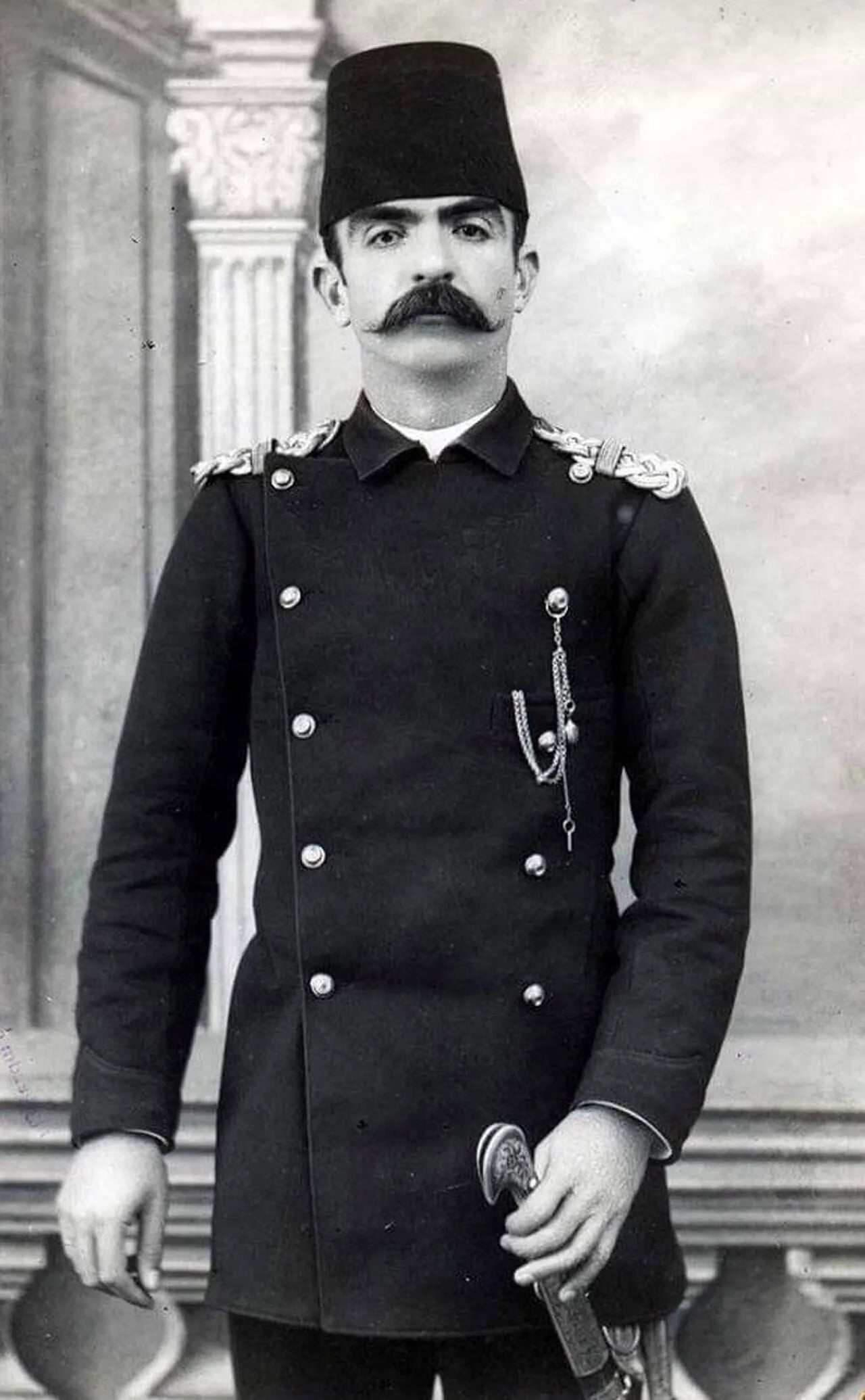 Portrait of Mehmet Pashë Derralla (1843–1918) – memorial page