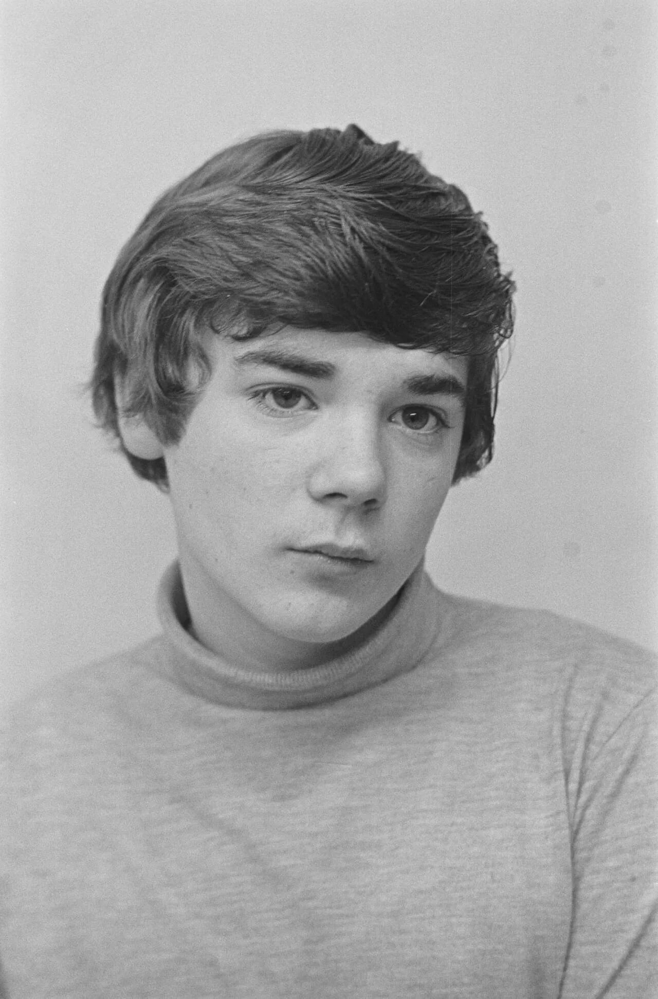 Portrait of Meic Povey (1950–2017) – memorial page