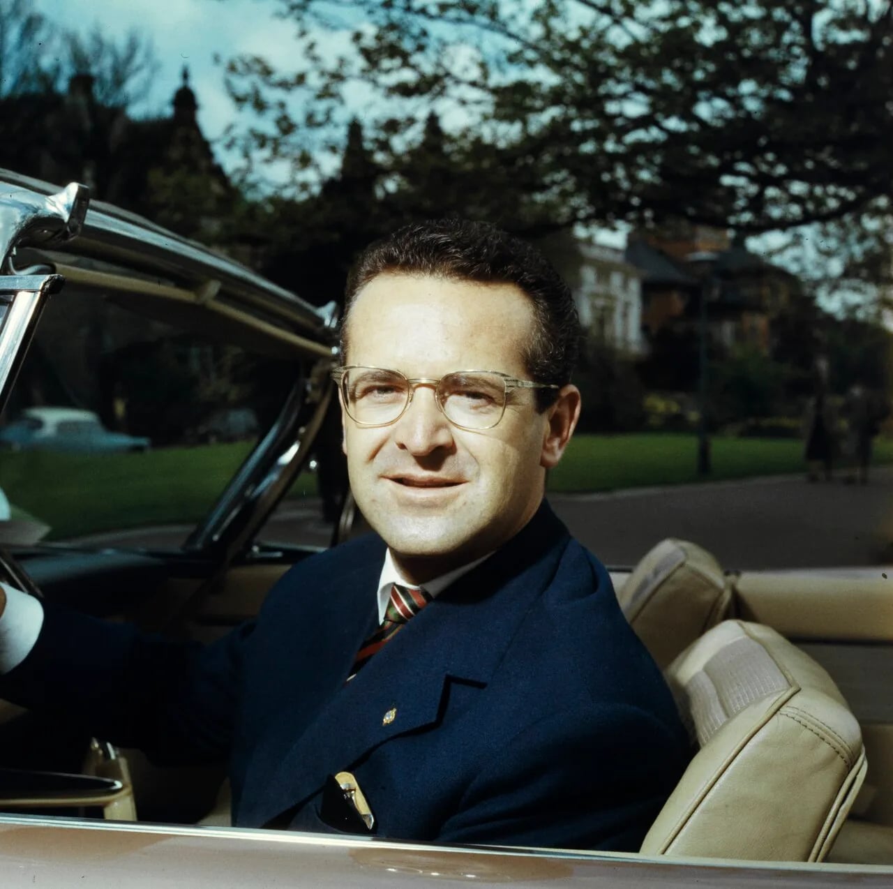Porträt von Hazy Osterwald (1922–2012) – Gedenkseite