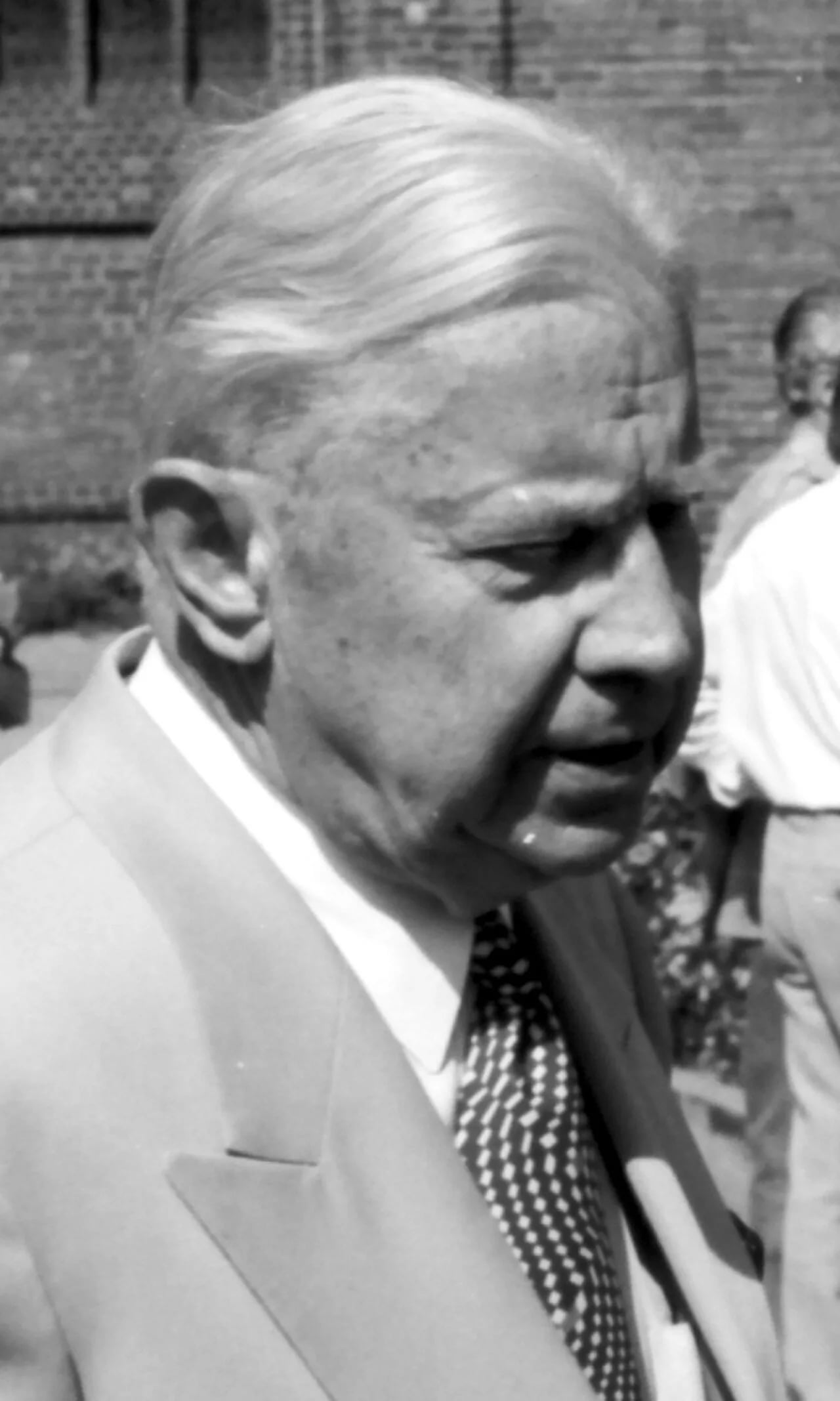 Porträt von Kazys Bobelis (1923–2013) – Gedenkseite
