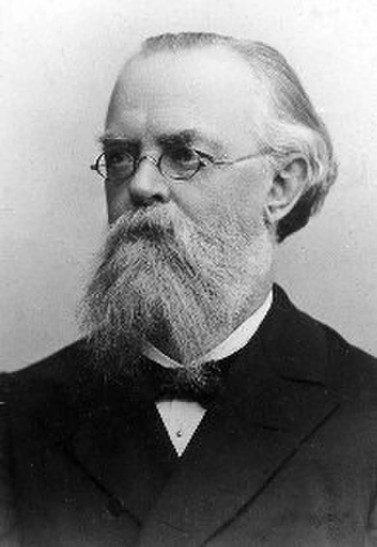 Portrait of Gustav Zeuner (1828–1907) – memorial page