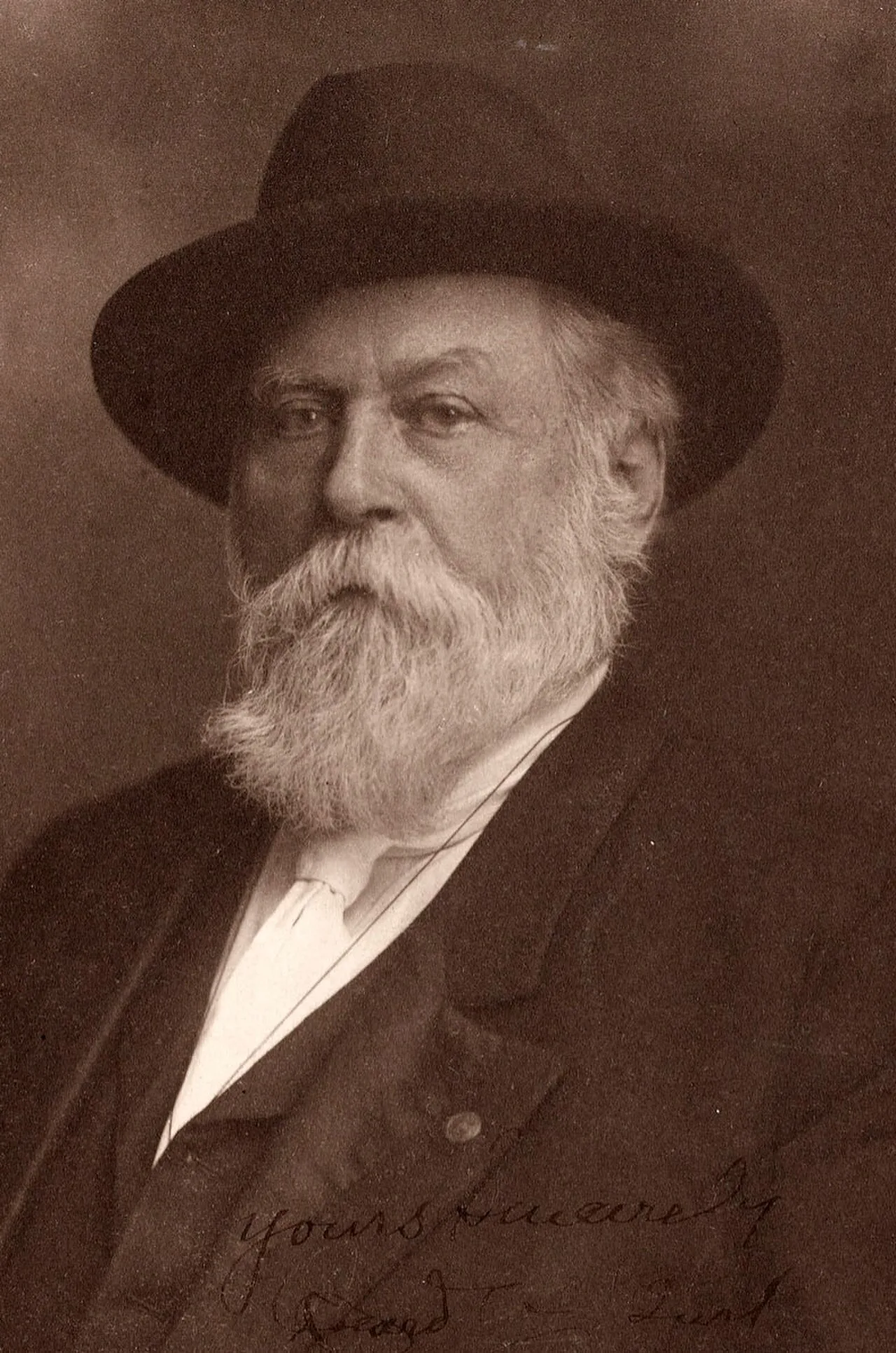 Portrait of Ricard O'Sullivan Burke (1838–1922) – memorial page