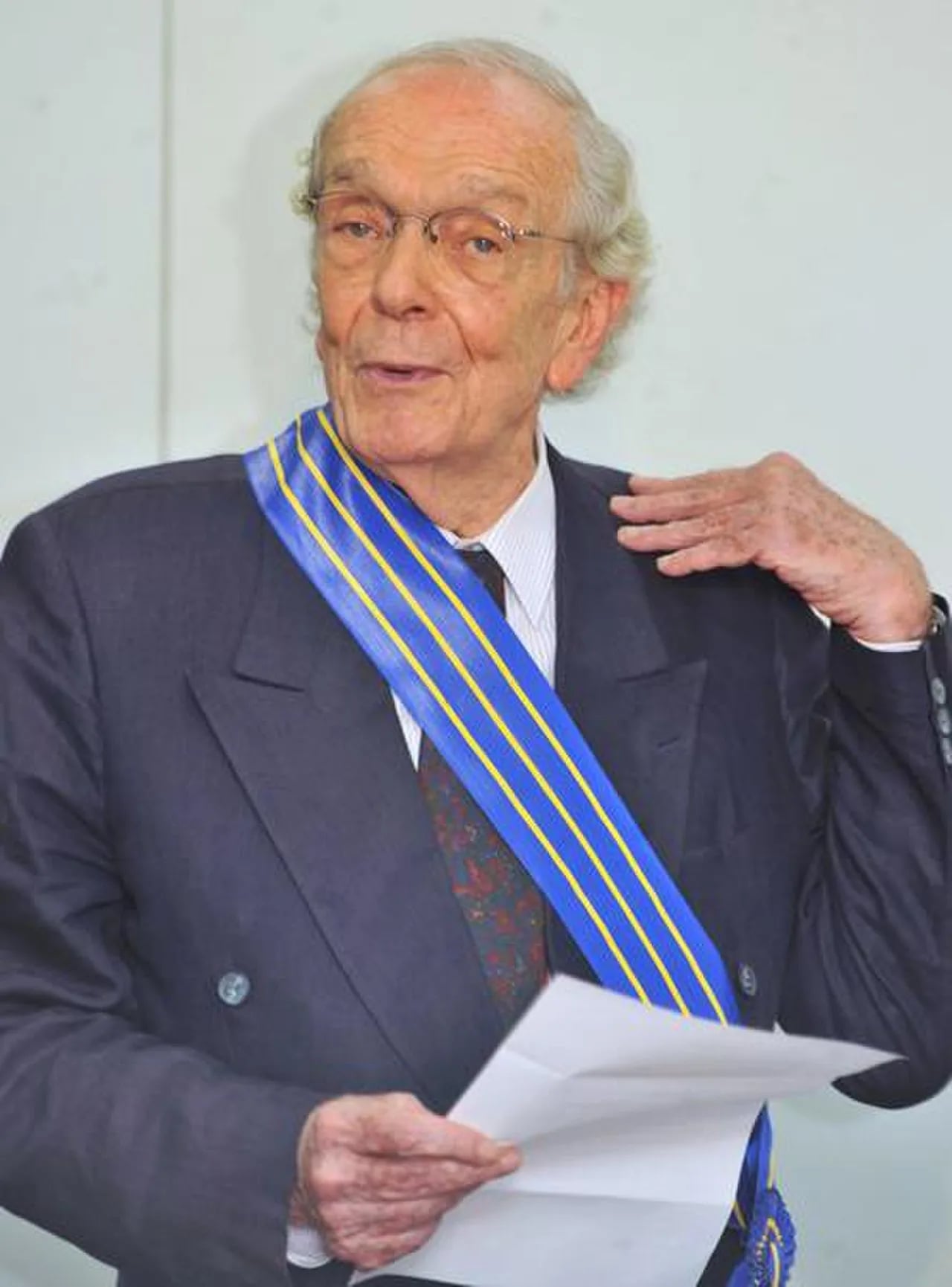Portrait of Alberto Dines (1932–2018) – memorial page