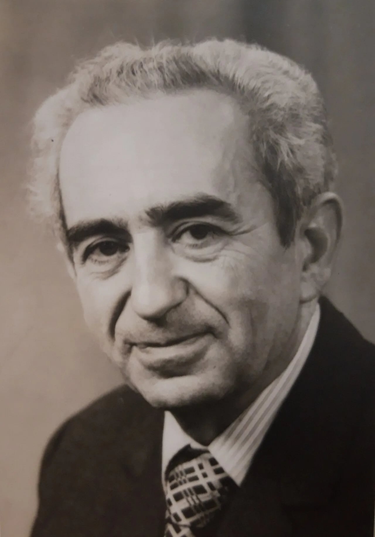 Porträt von Yitzhak Chavet (1924–2023) – Gedenkseite