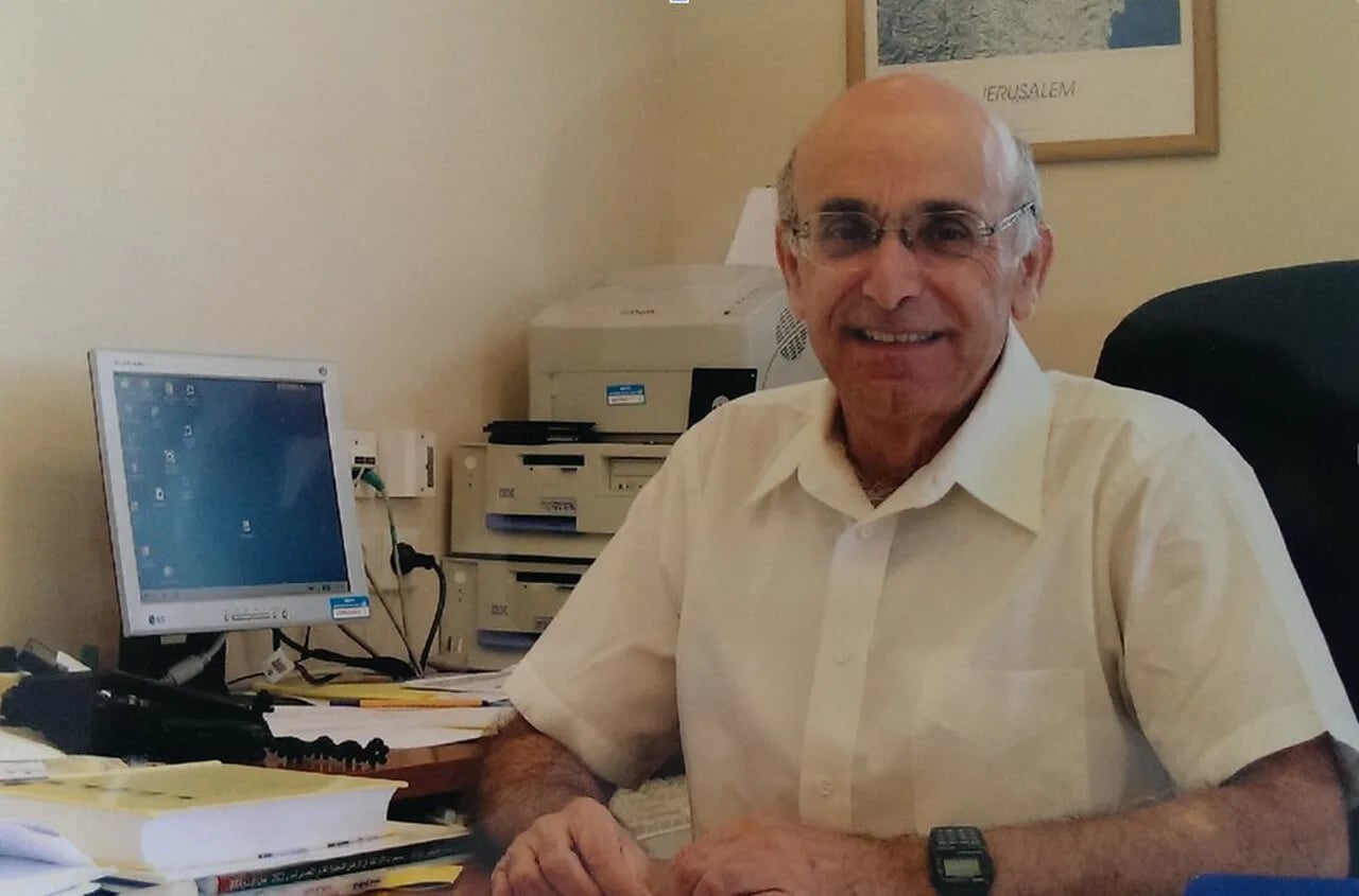 Portrait of Shlomo Yitzhaki (1944–2023) – memorial page