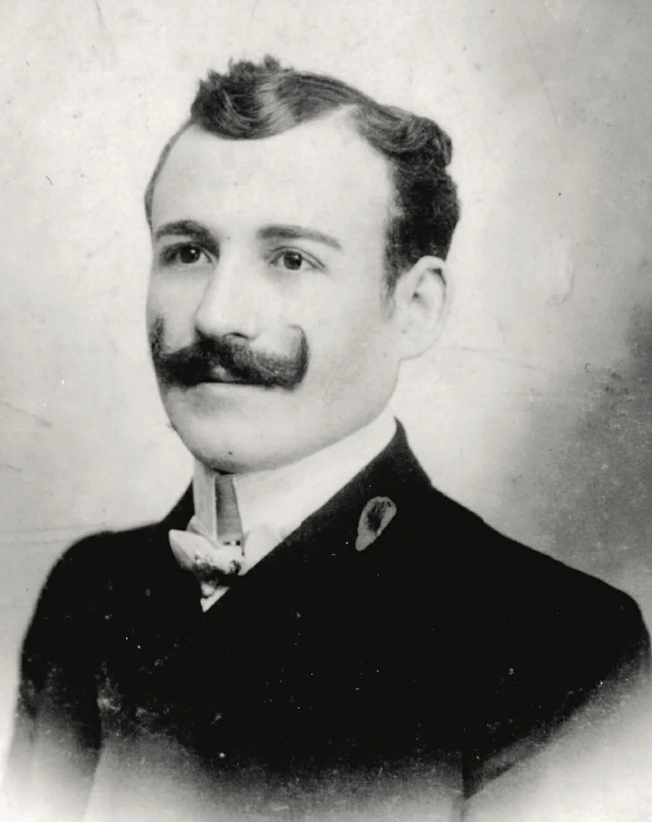 Portrait of Michel Navratil (1880–1912) – memorial page