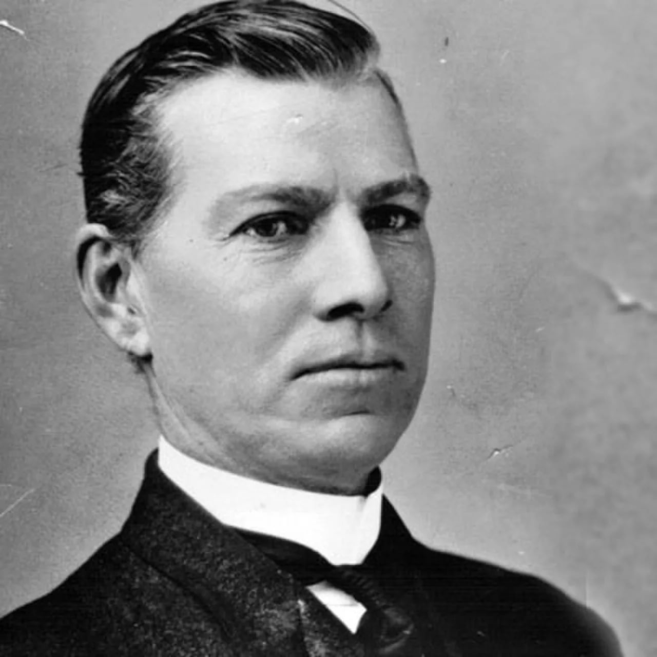Porträt von James Edmund Burke (1849–1943) – Gedenkseite