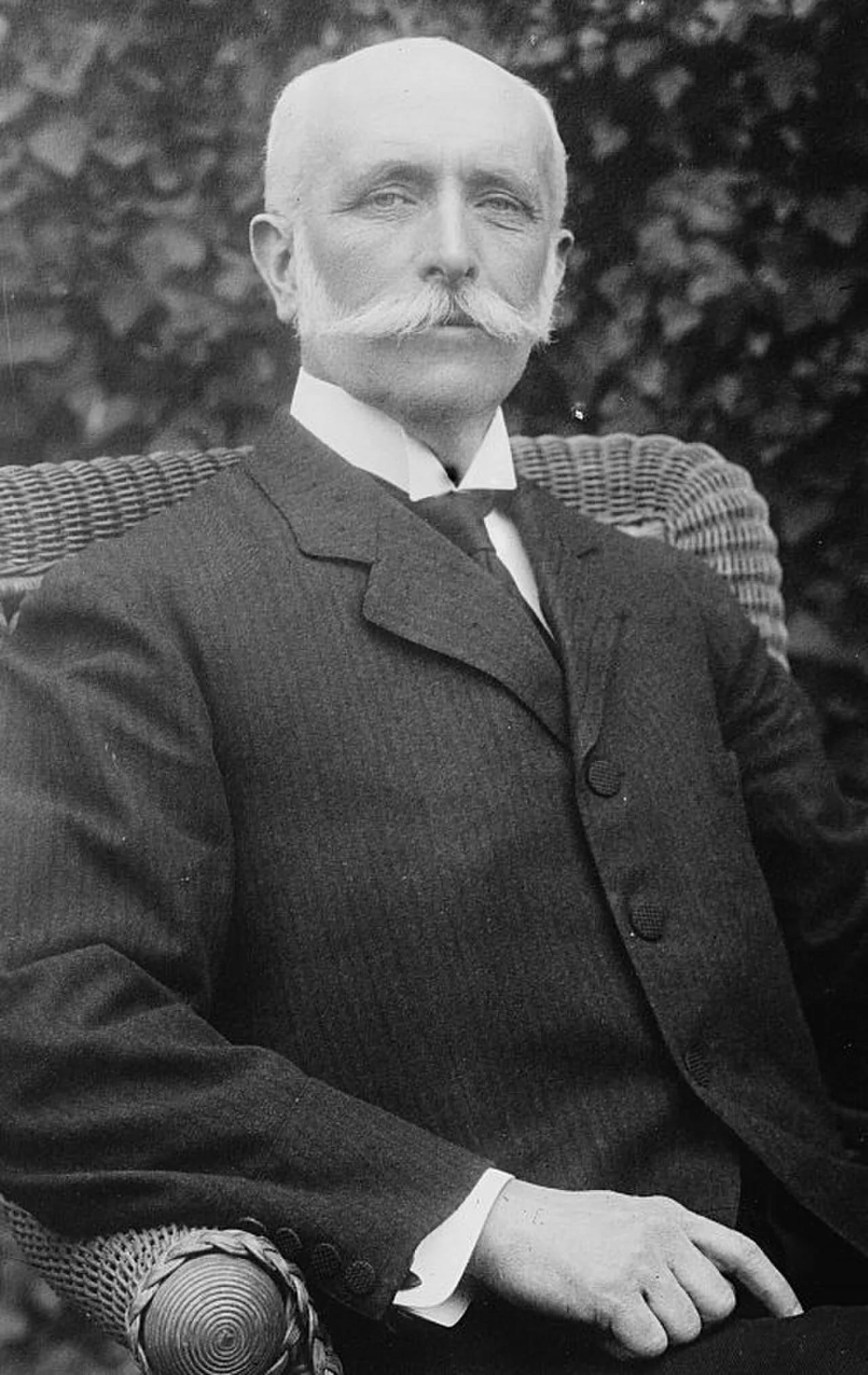 Portrait of José Yves Limantour (1854–1935) – memorial page