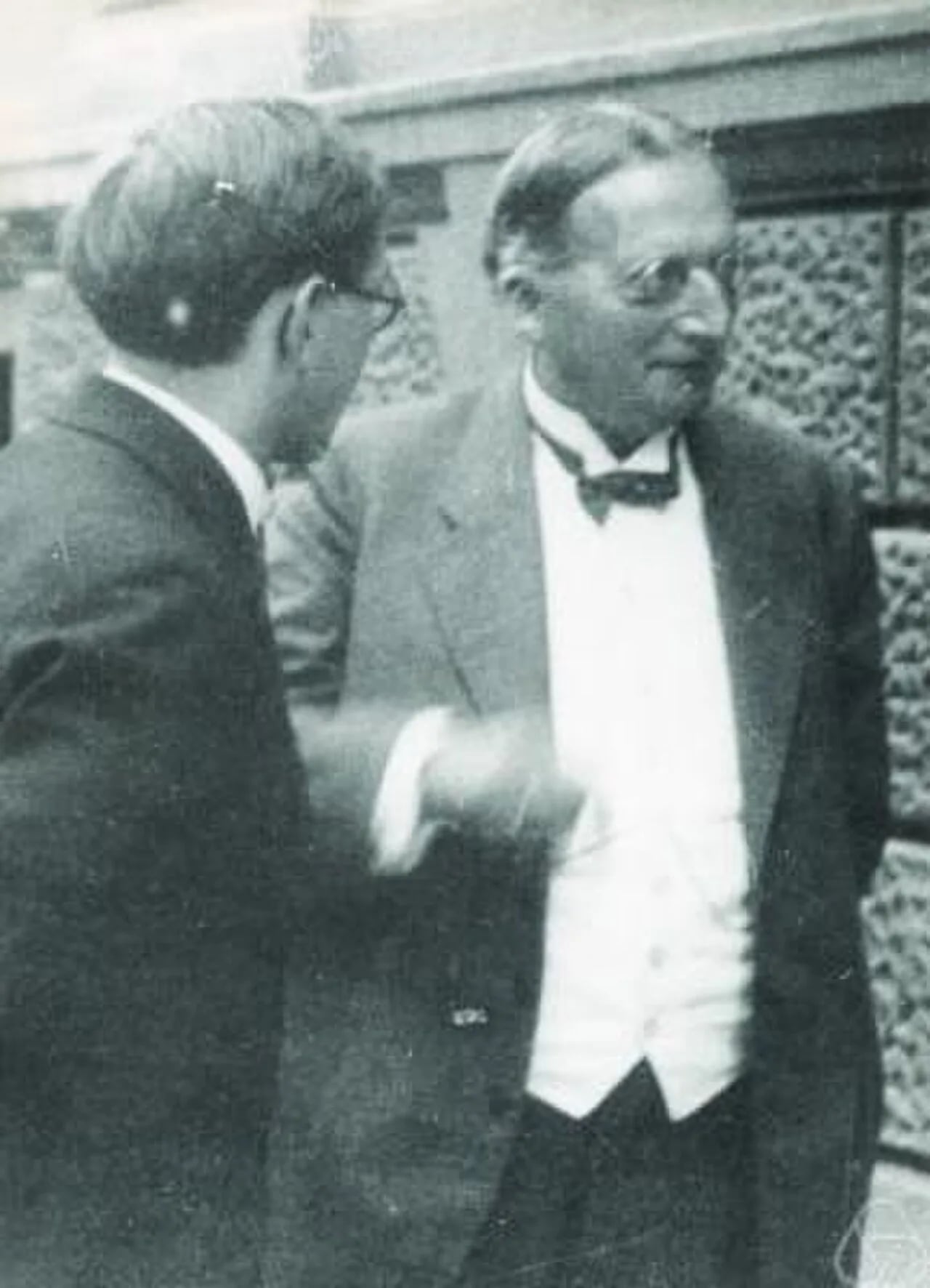 Portrait of Adolf Kneser (1862–1930) – memorial page