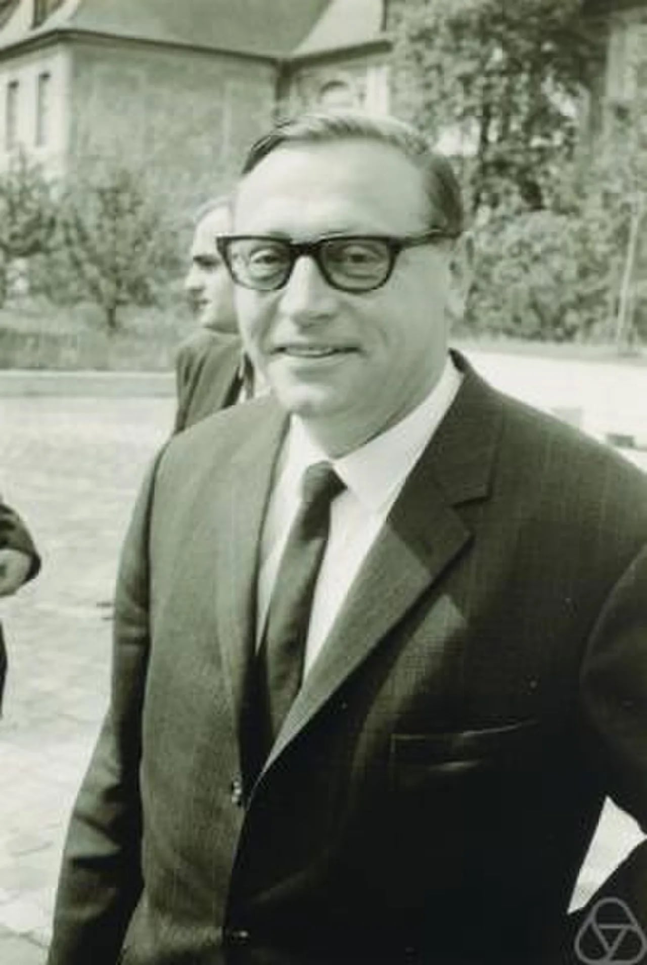 Portrait of Karl Stein (1913–2000) – memorial page
