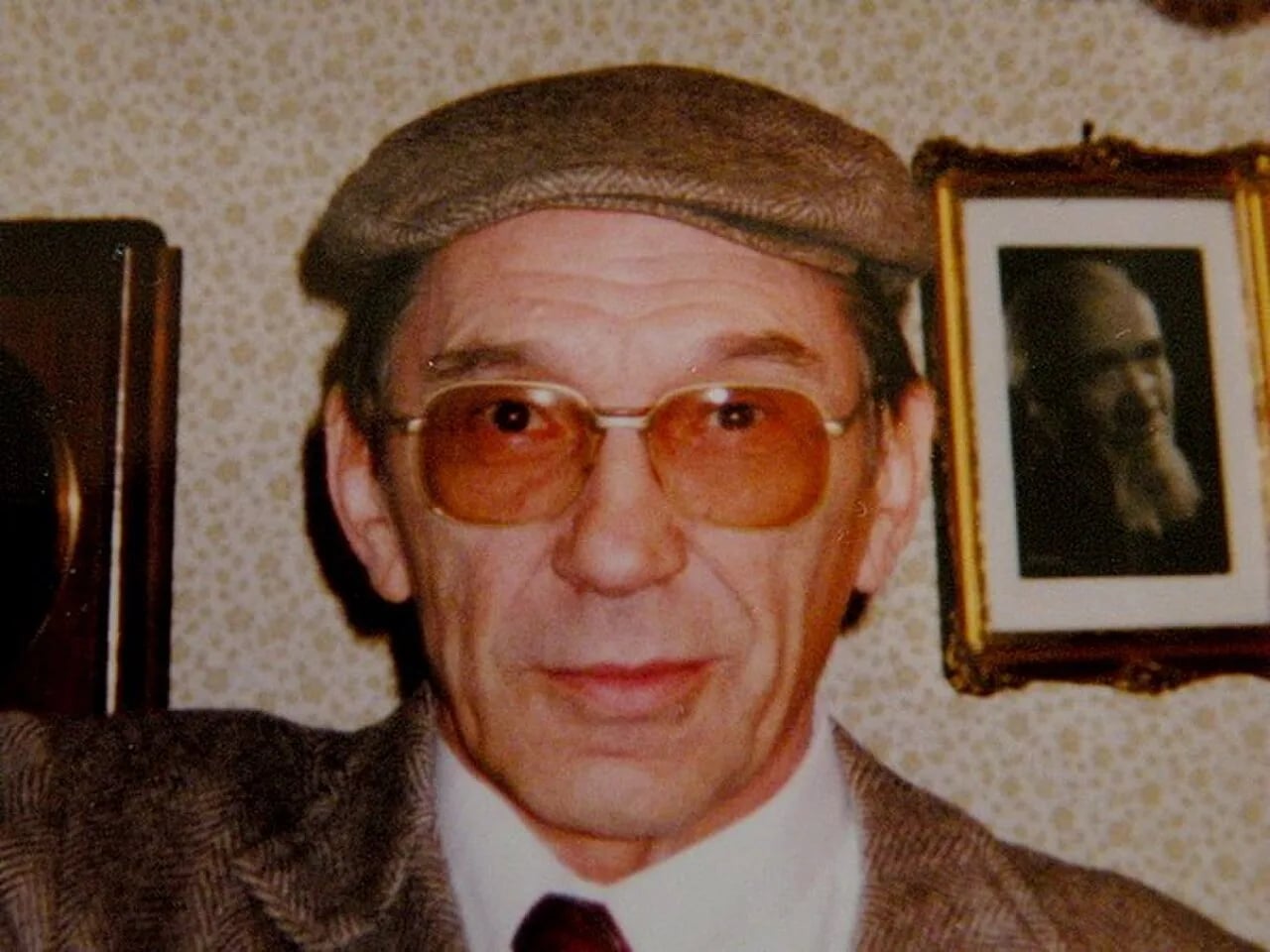 Portrait of Miloš Mikeln (1930–2014) – memorial page