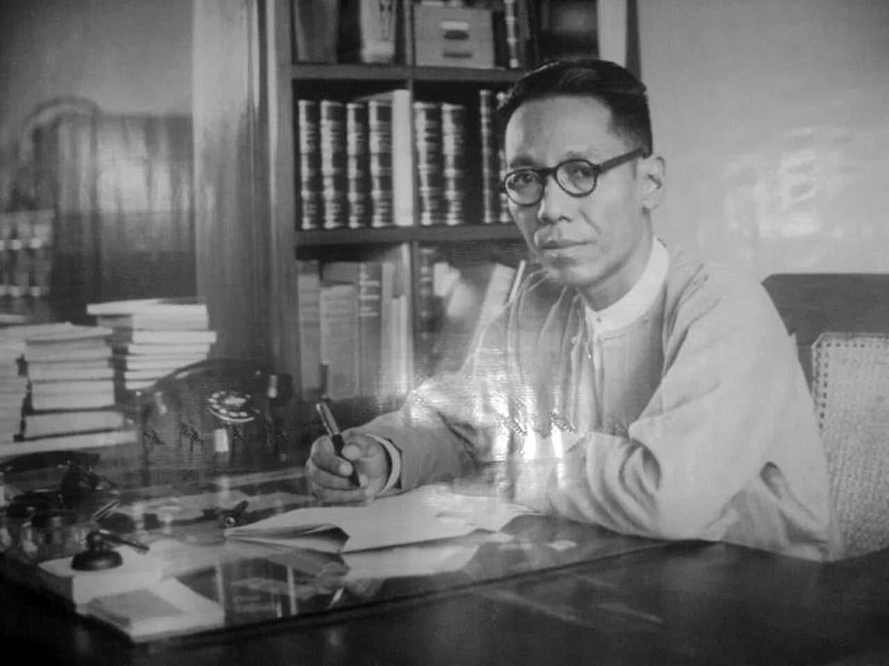 Porträt von Min Thu Wun (1909–2004) – Gedenkseite