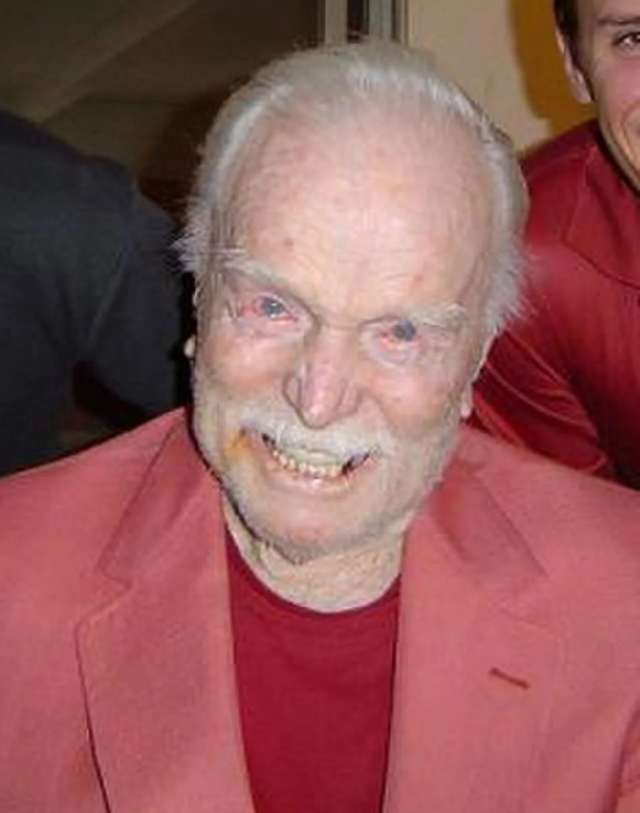Portrait of Mike Austin (1910–2005) – memorial page