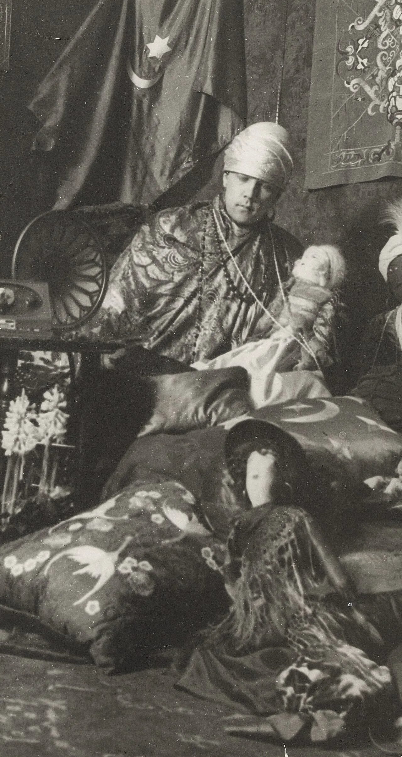 Portrait of Minna Craucher (1891–1932) – memorial page