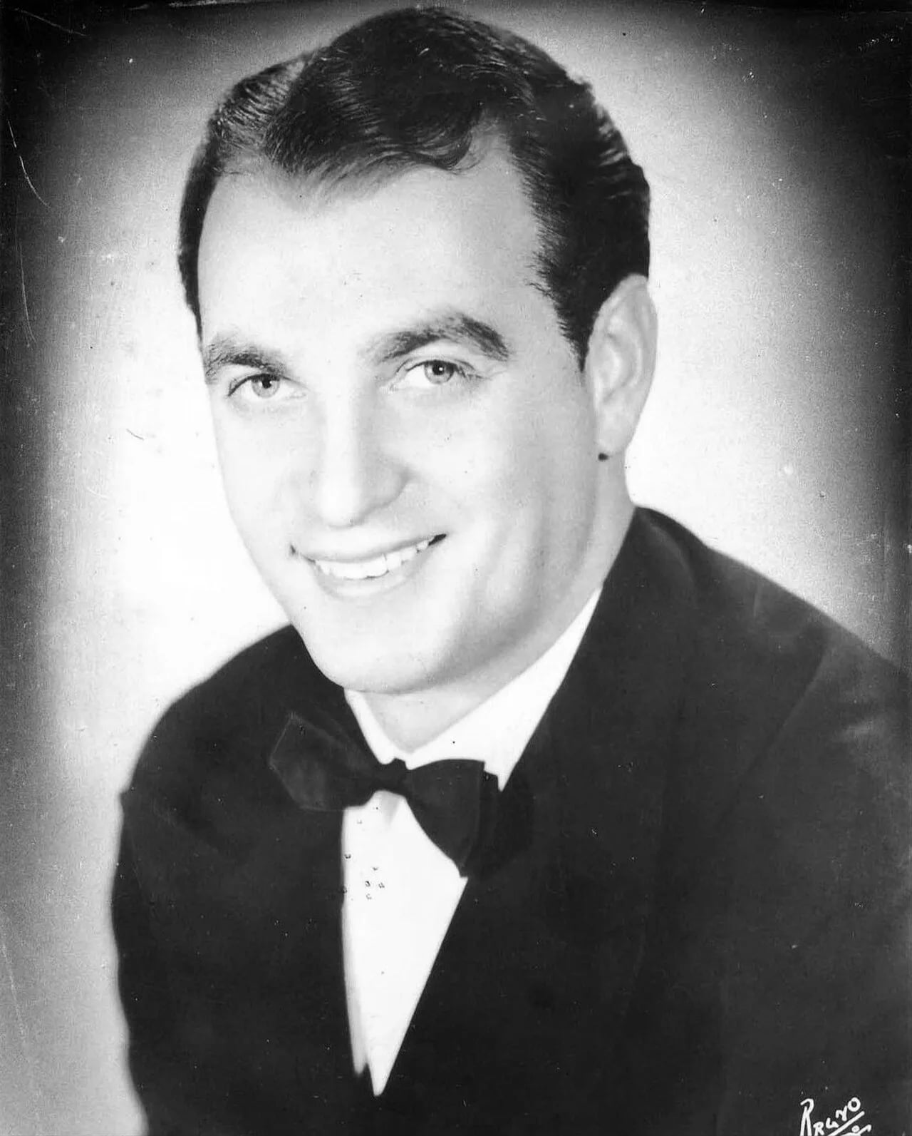 Porträt von Mitchell Ayres (1909–1969) – Gedenkseite