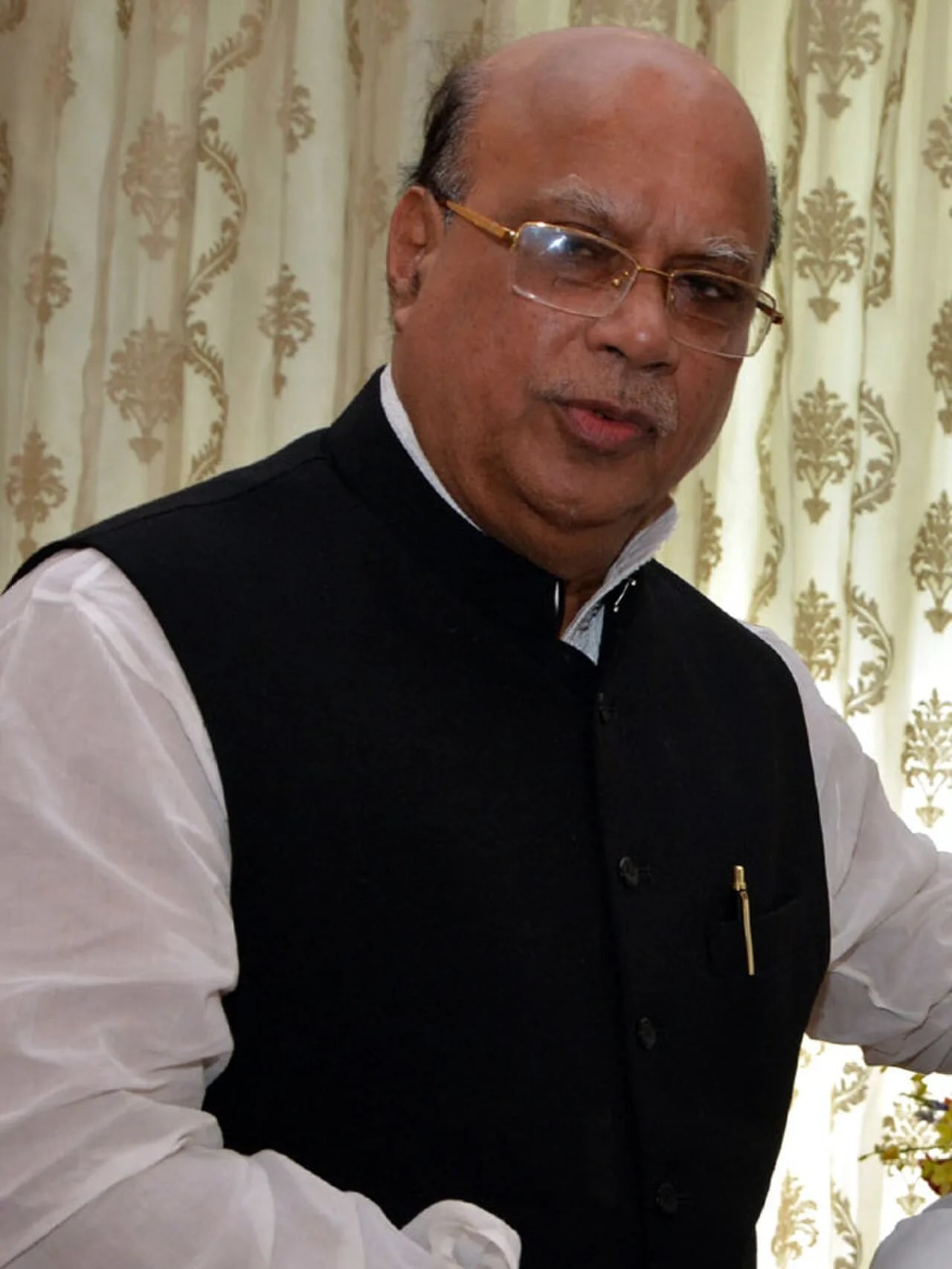Portrait of Mohammed Nasim (1948–2020) – memorial page