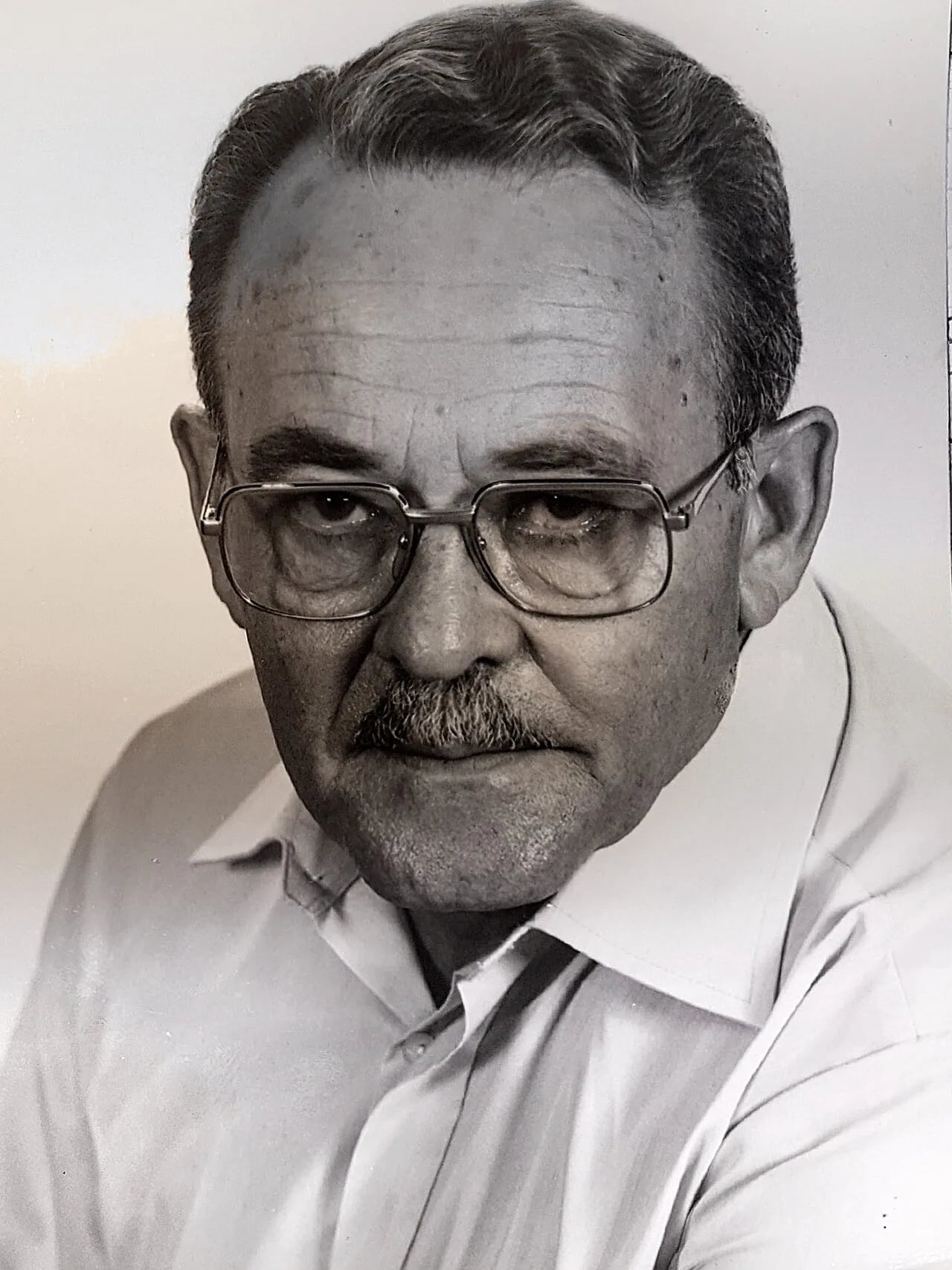 Portrait of Meir Shamir (1929–2015) – memorial page