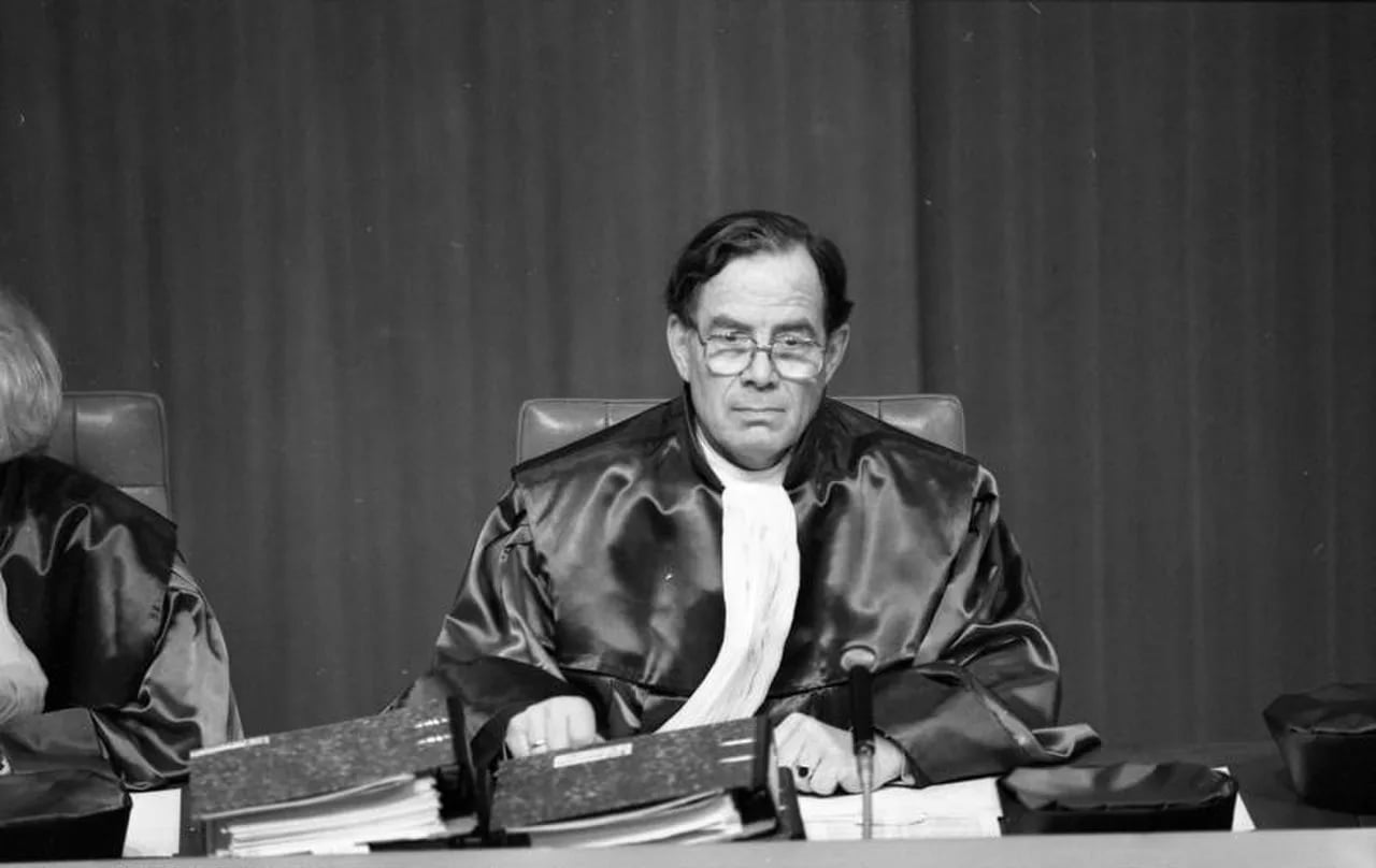 Porträt von Ernst-Wolfgang Böckenförde (1930–2019) – Gedenkseite