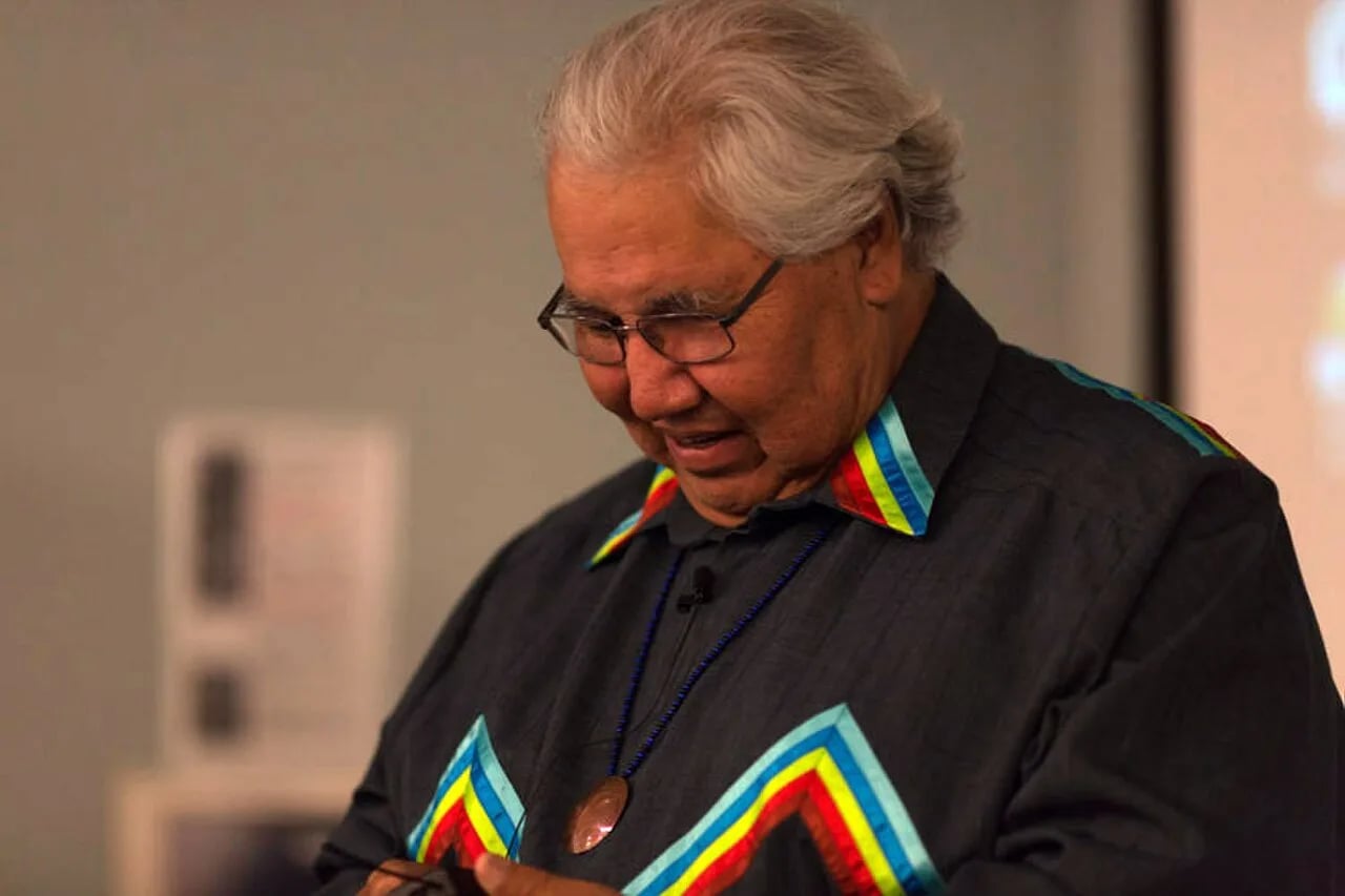 Portrait of Murray Sinclair (1951–2024) – memorial page