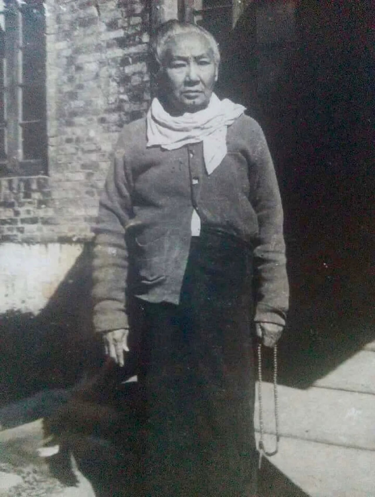Porträt von Myat Phaya (1886–1962) – Gedenkseite