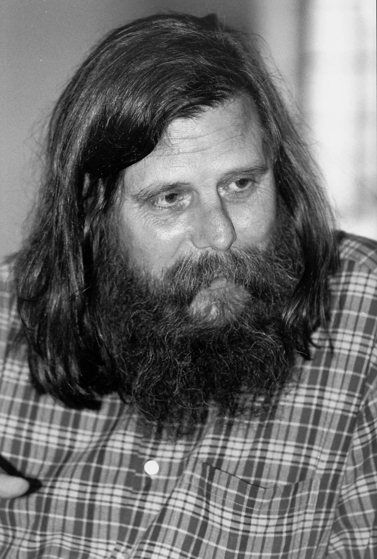 Portrait of Arnold Leifert (1940–2012) – memorial page