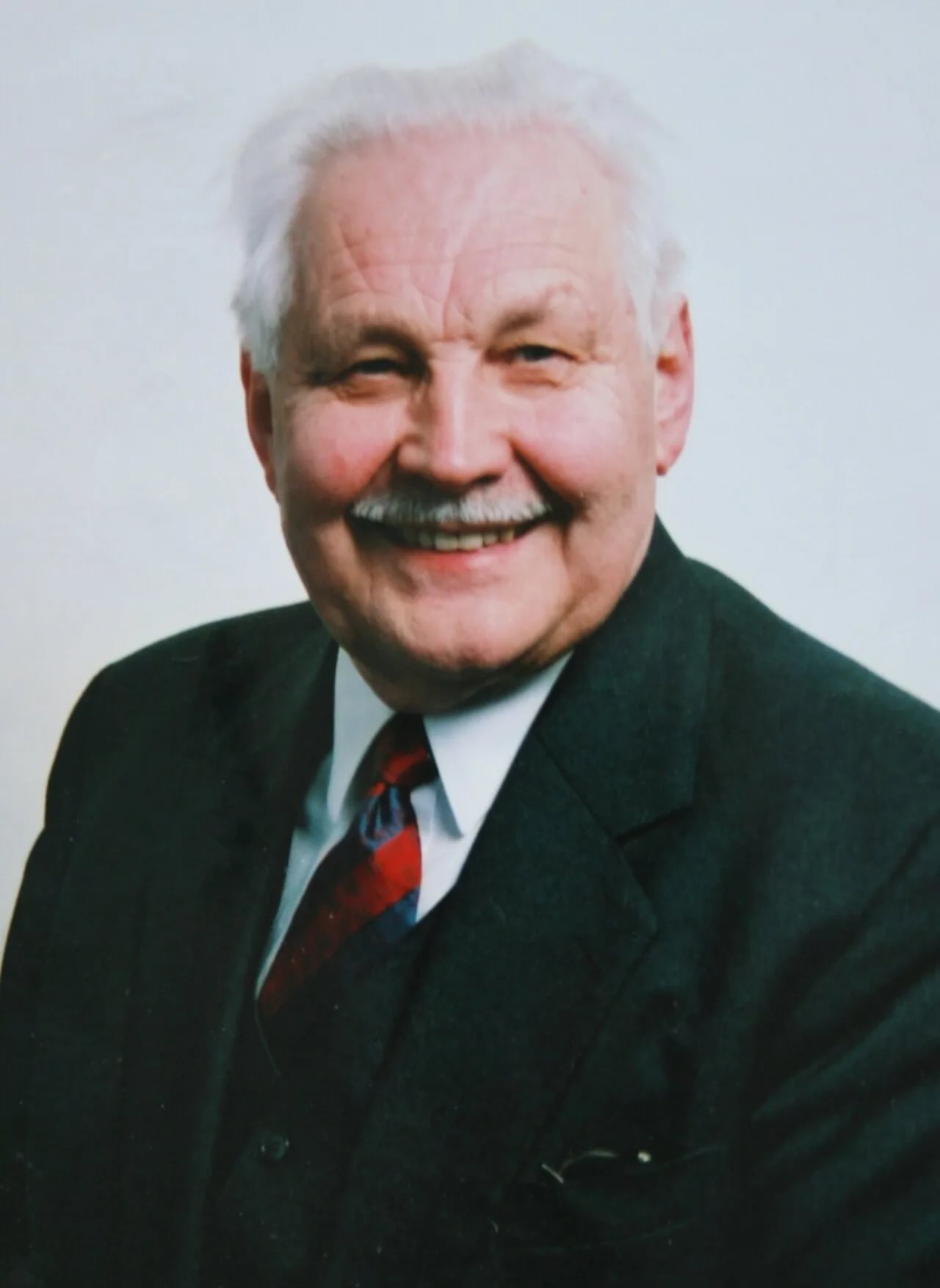 Portrait of Stjepan Babić (1925–2021) – memorial page